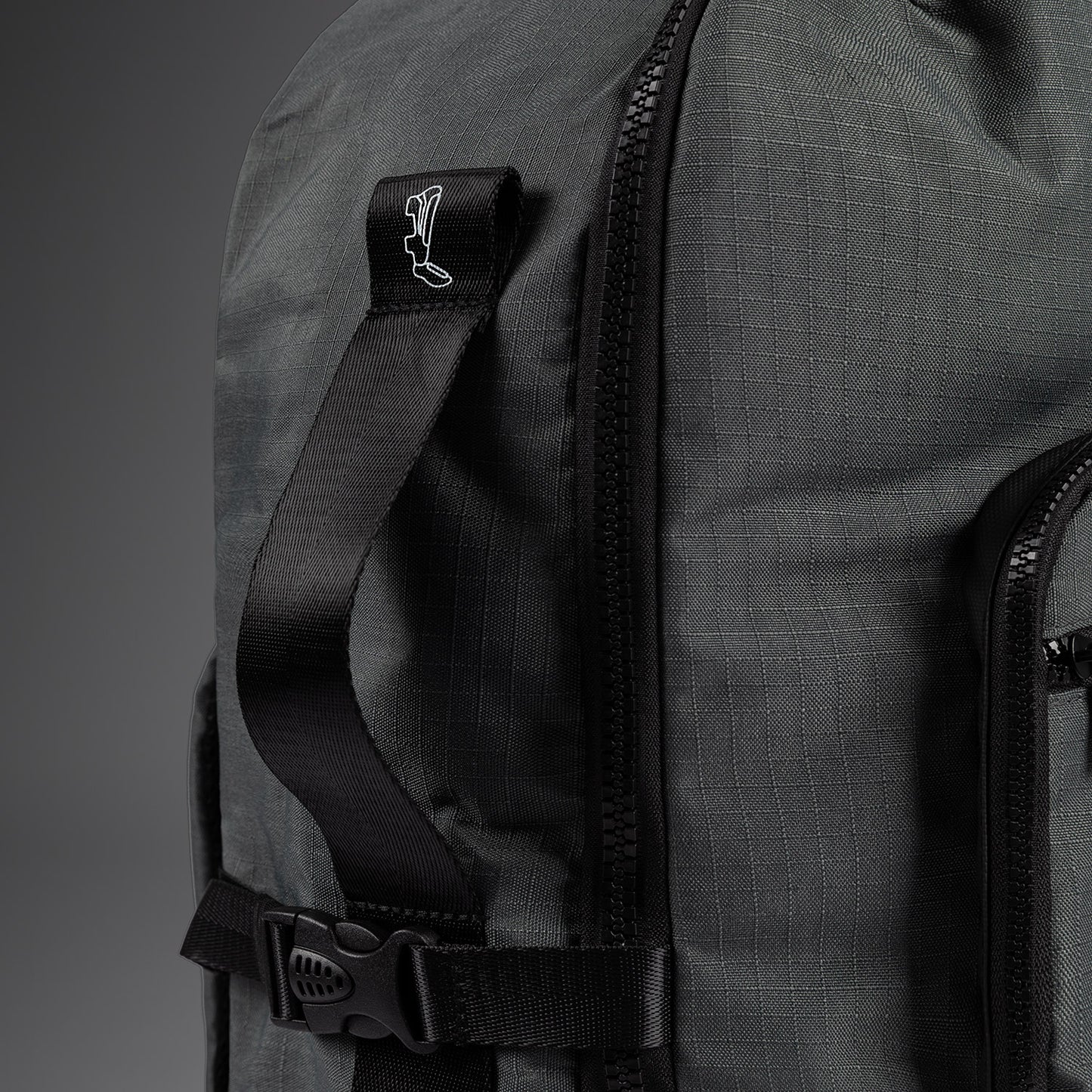 Рюкзак Venum Evo 2 Xtrem (50-63 л) – Грозовой серый