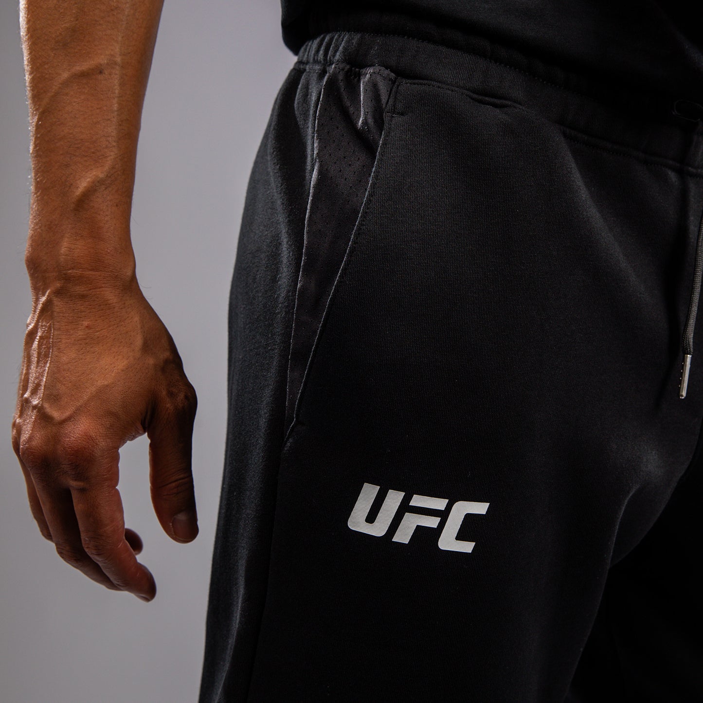 Штаны UFC Fusion by Venum Replica для мужчин - Black