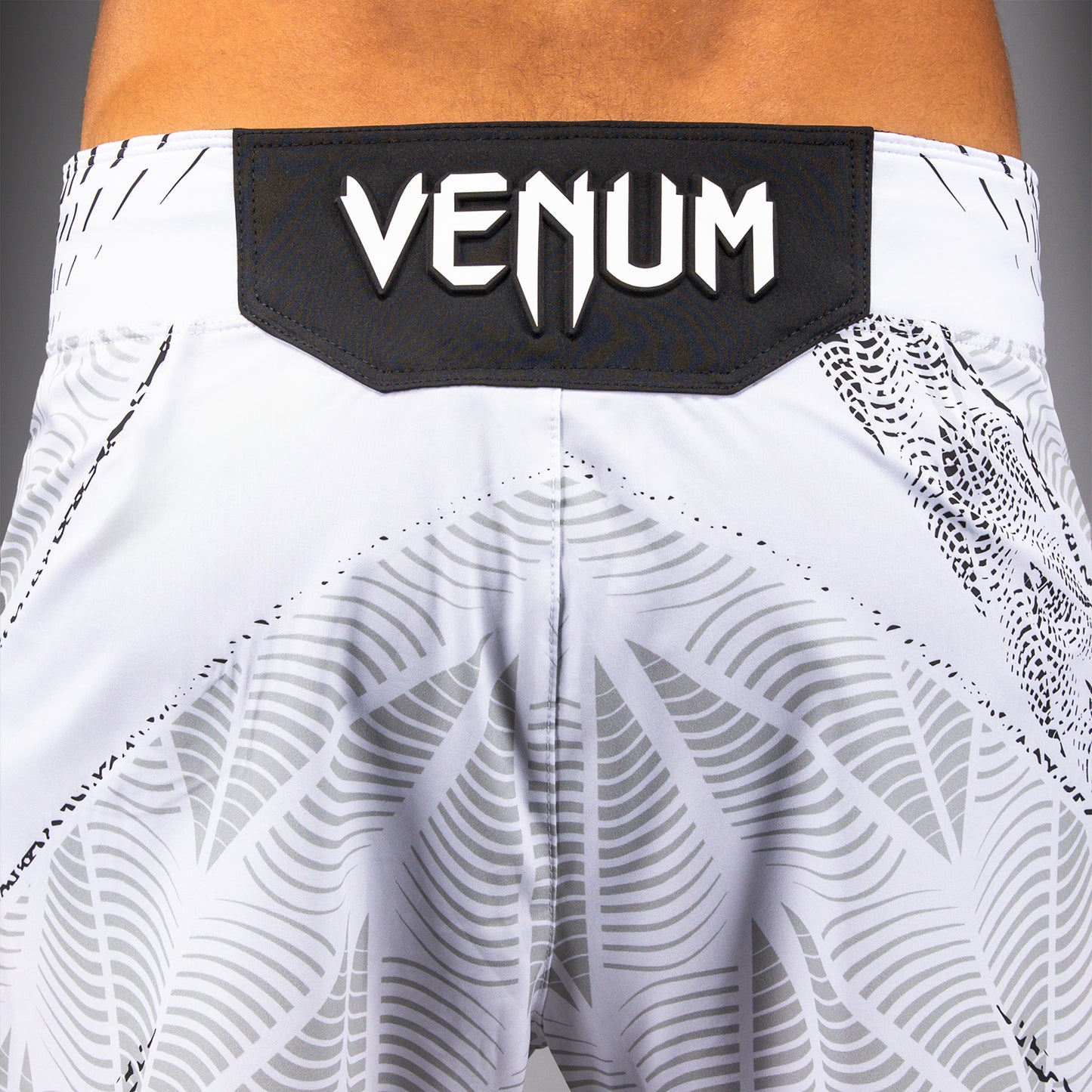 UFC Zenith by Venum Authentic Fight Night Короткие Шорты Fight Мужские - Белый