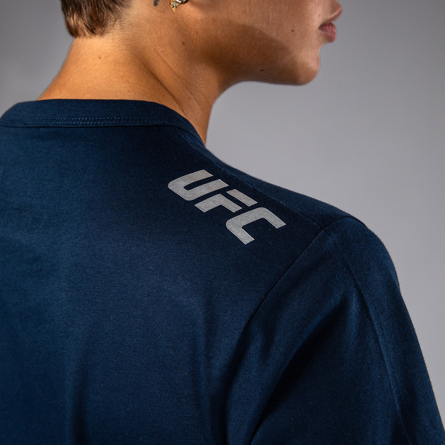 Футболка UFC Fusion by Venum Fight Week из хлопка с коротким рукавом для женщин - Solid Oceanic Blue