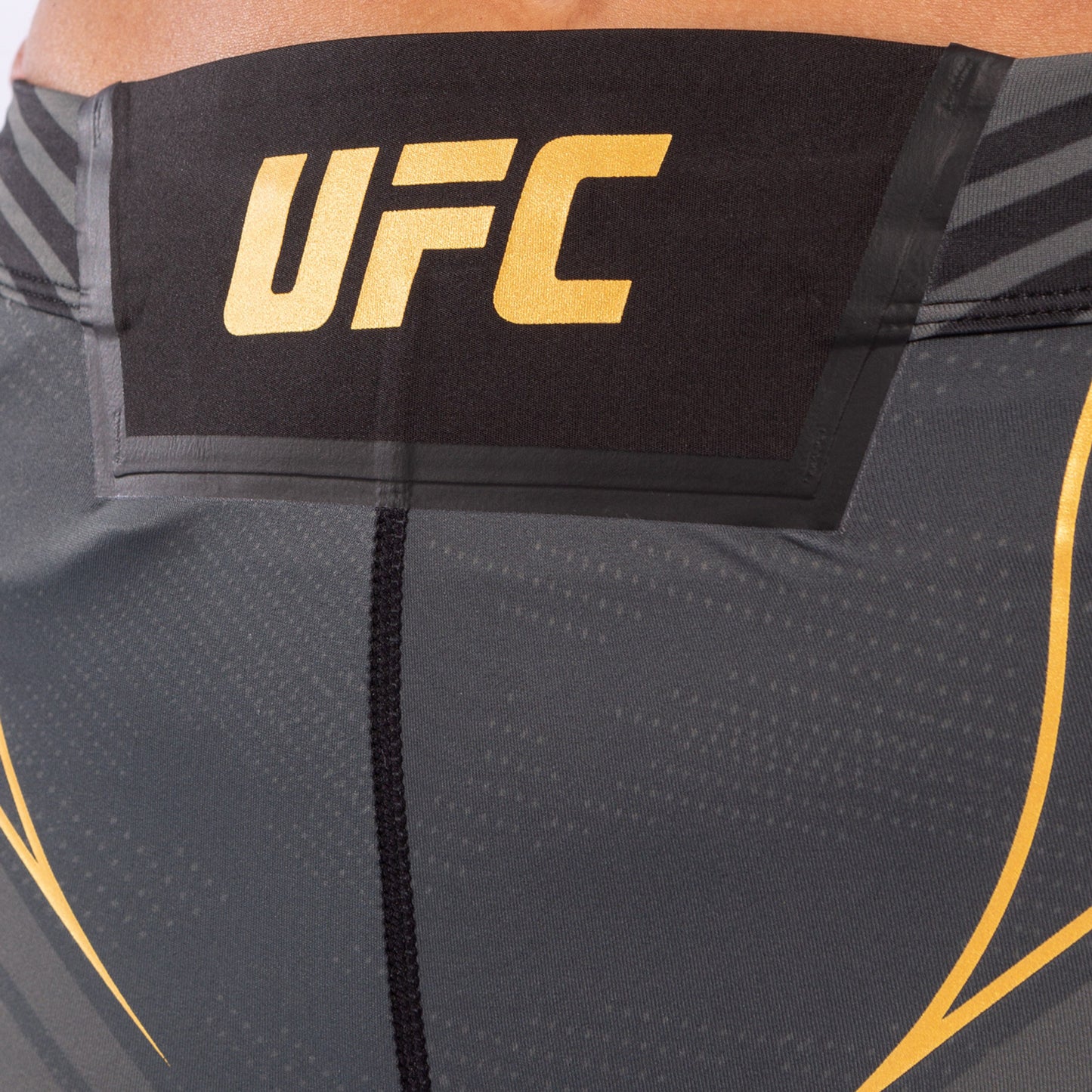 МУЖСКИЕ КОМПРЕССИОННЫЕ ШОРТЫ UFC VENUM FIGHT NIGHT TUDO - УКОРОЧЕННЫЙ КРОЙ - Чемпион