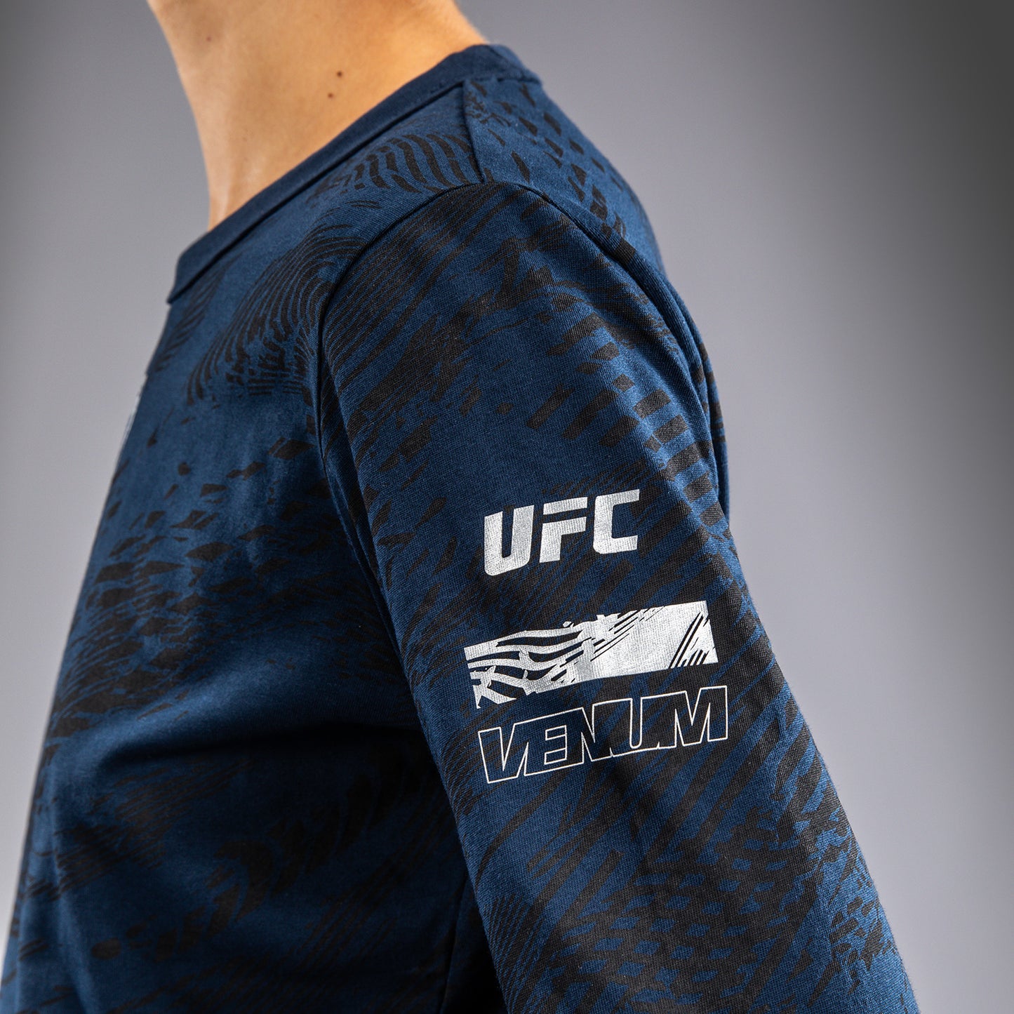 Футболка UFC Fusion by Venum Fight Week с длинным рукавом для женщин - Oceanic Blue