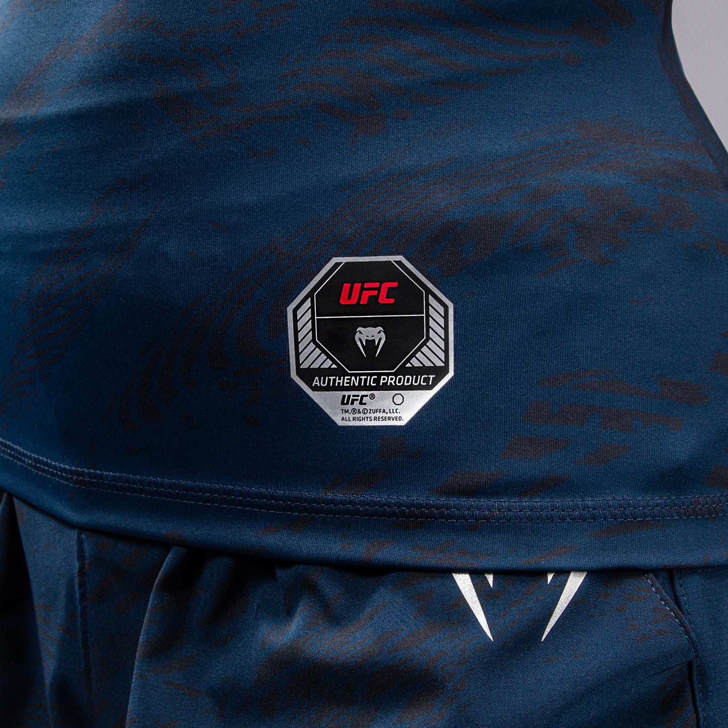Рашгард UFC Fusion by Venum Fight Week с коротким рукавом для женщин - Oceanic Blue
