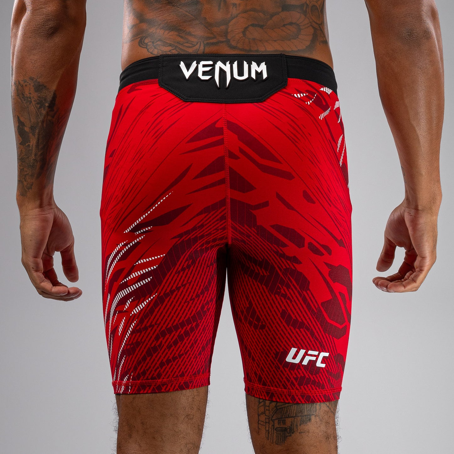 Шорты Vale Tudo UFC Fusion by Venum Authentic Fight Night для мужчин - Red