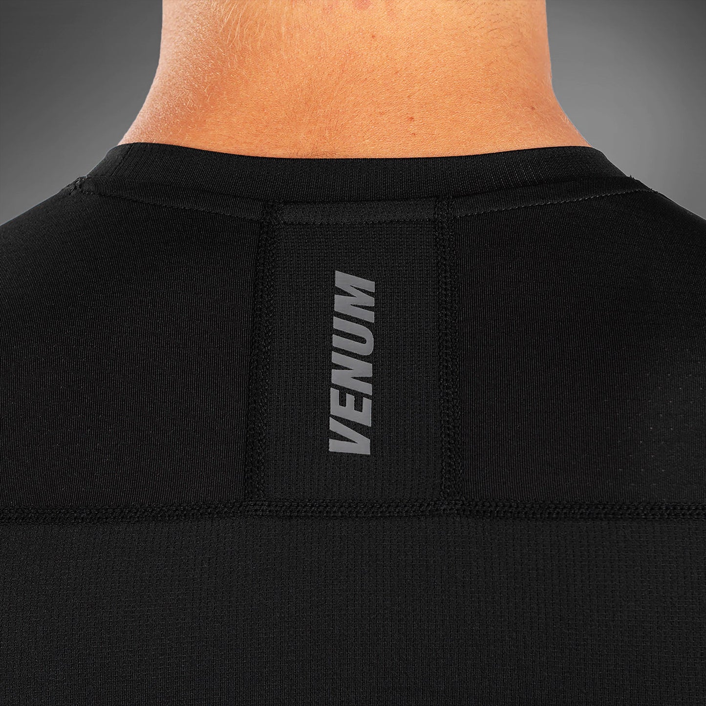 Короткий рукав для рашгарда Venum G-Fit Air - черный
