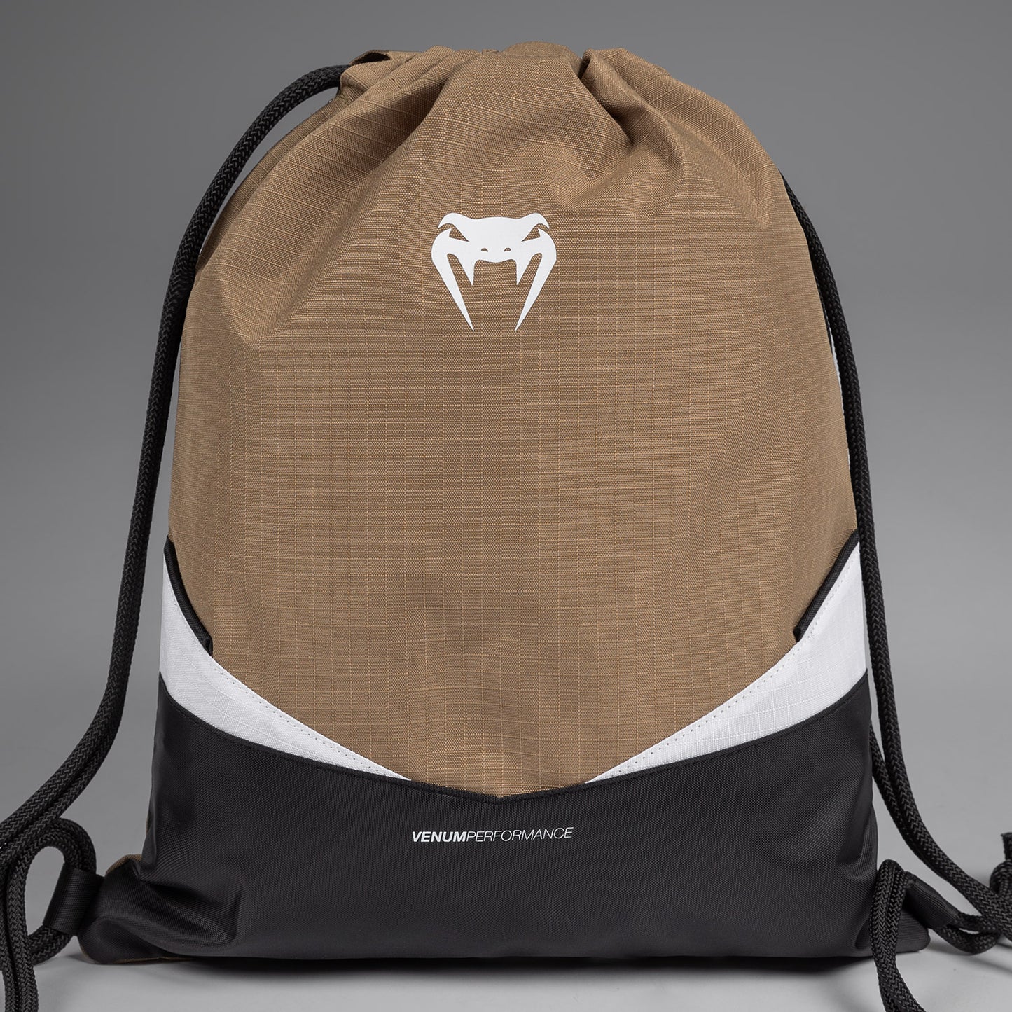 Спортивная сумка Venum Evo 2 (15-20 л) – Дюна