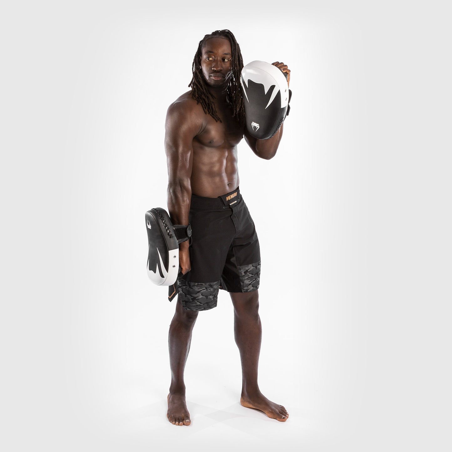 Лапы Venum Kick Boxing Gear 2.0 Micro Fibre Small Paws - черный/белый