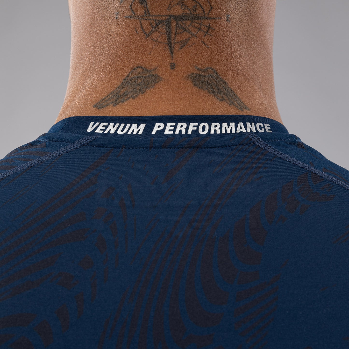 Рашгард UFC Fusion by Venum Fight Week с коротким рукавом для мужчин - Oceanic Blue