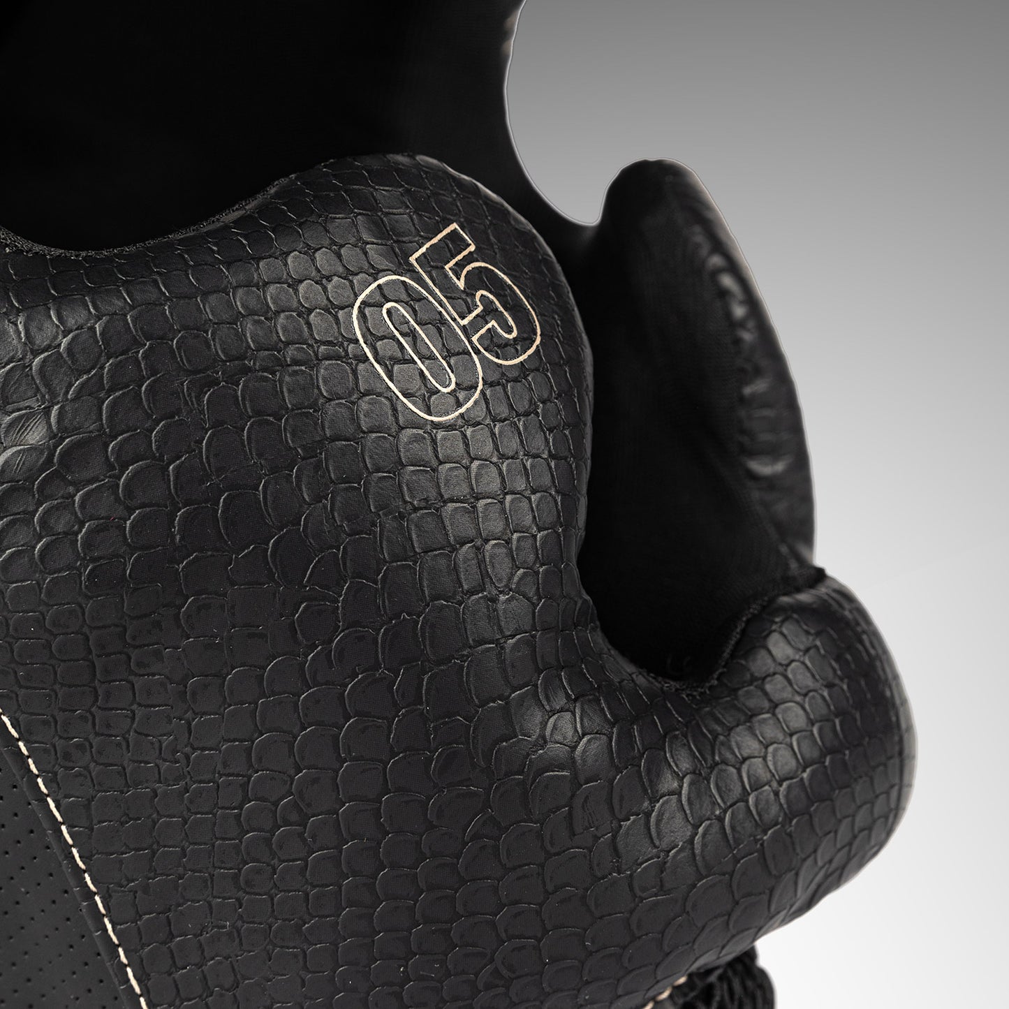 защитный шлем Venum Impact Evo Scales – Чёрный