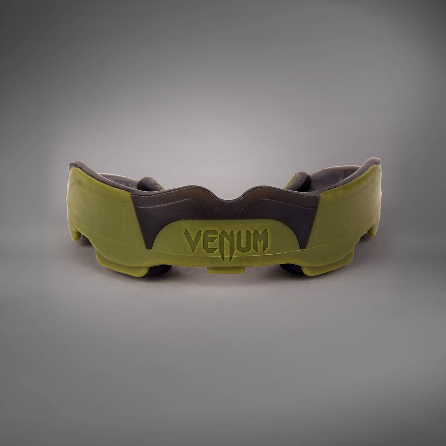 Капа боксерская Venum Predator – хаки/чёрный