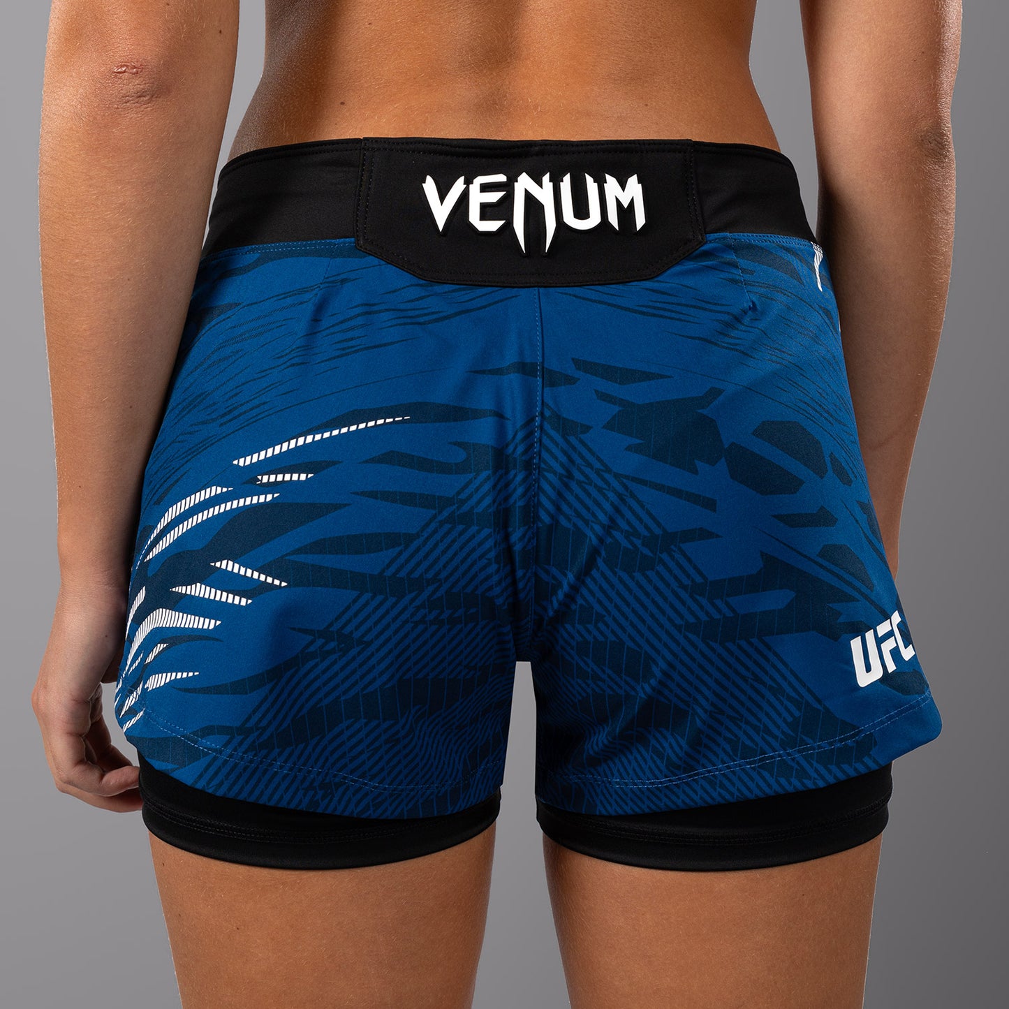 Шорты для борьбы UFC Fusion by Venum Authentic Fight Night для женщин - Blue