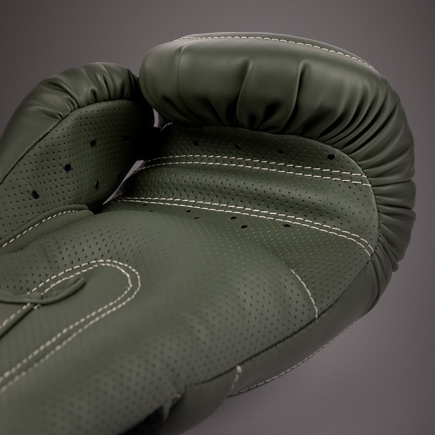 Venum Impact Evo Перчатки для бокса - Military Green