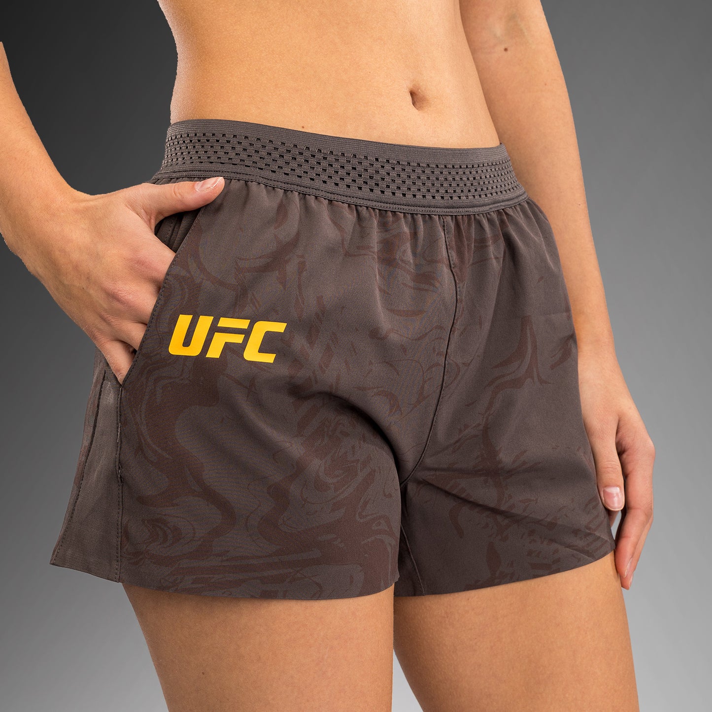 Шорты UFC Fusion by Venum Fight Week для женщин - Earthen Brown