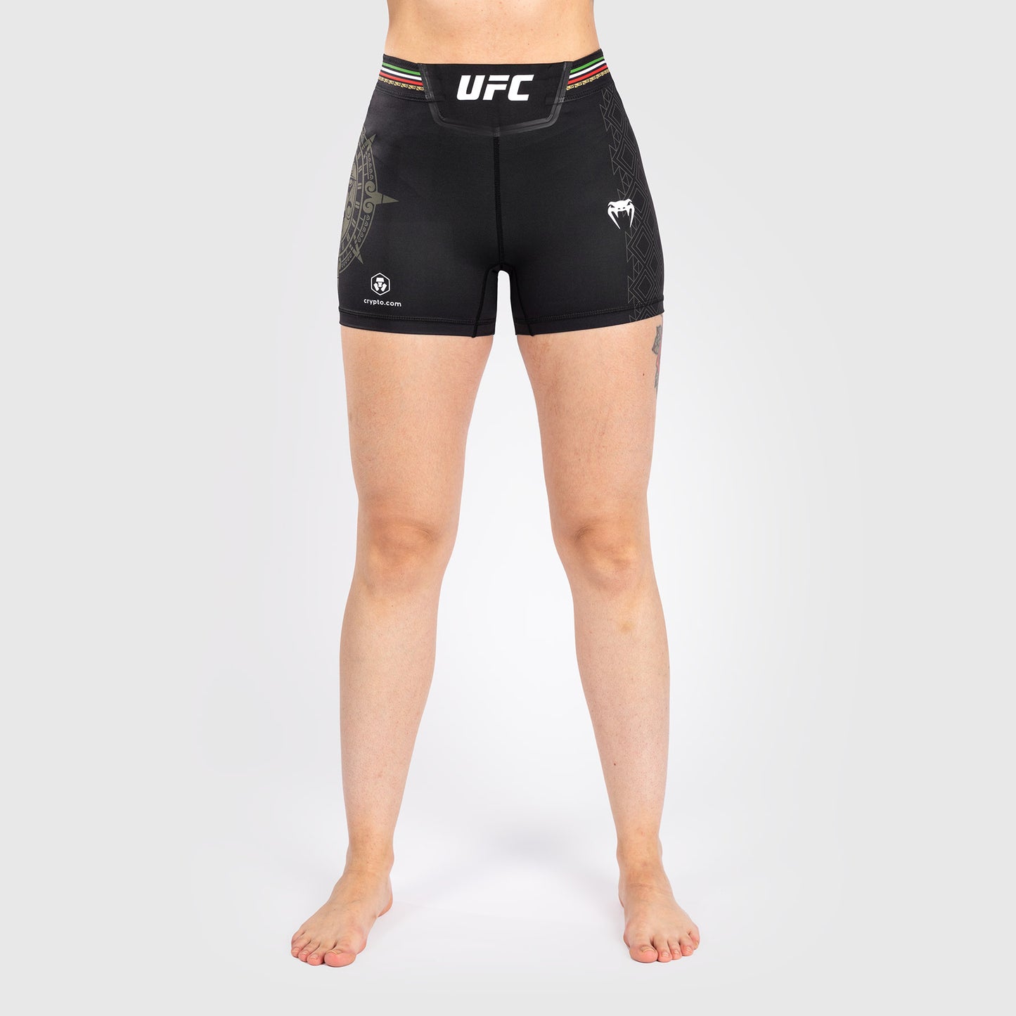 Noche UFC by Venum Authentic Fight Night Женские шорты Vale Tudo — короткий крой — черный