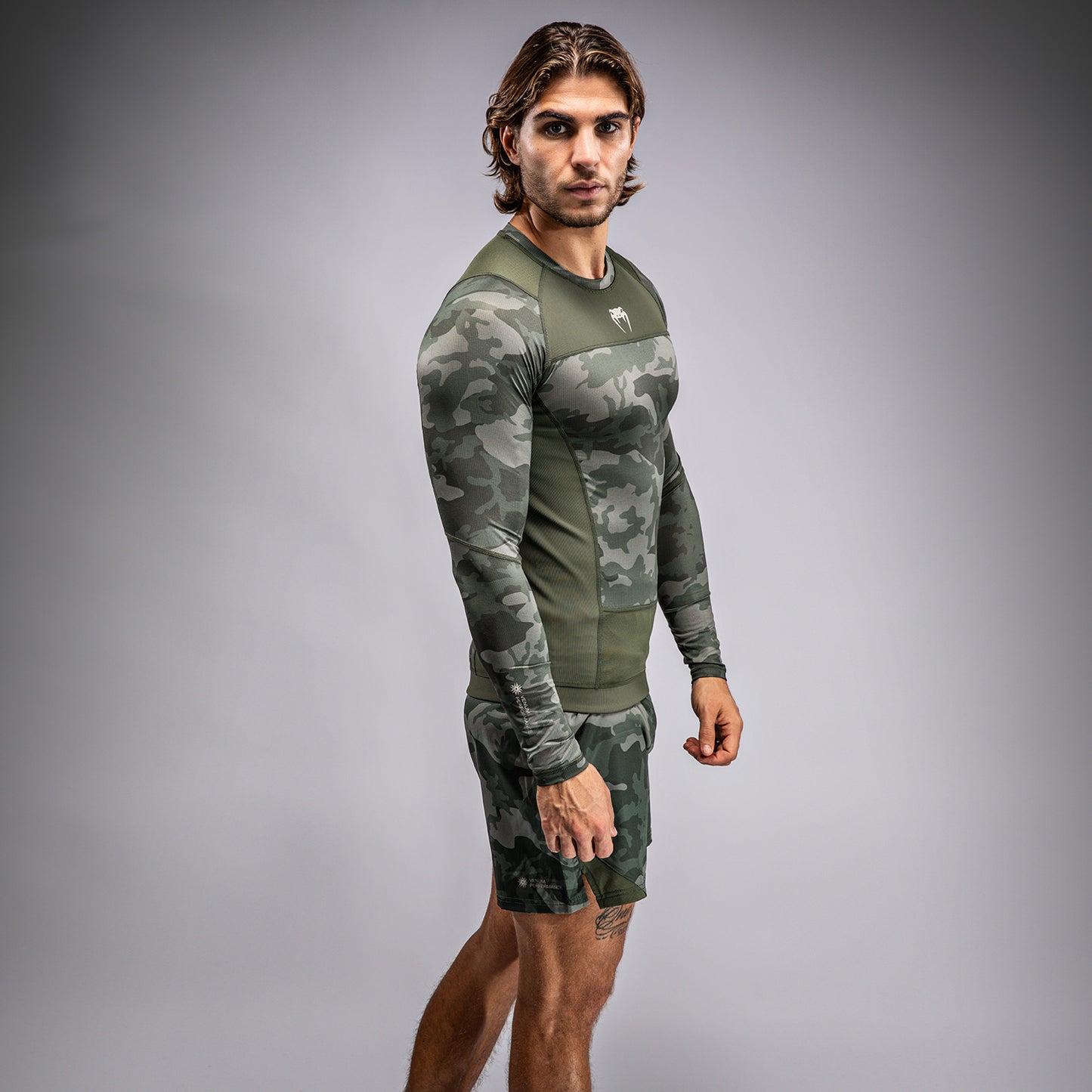 Длинный рукав Rashguard для мужчин Venum G-Fit Air - Военный камуфляж