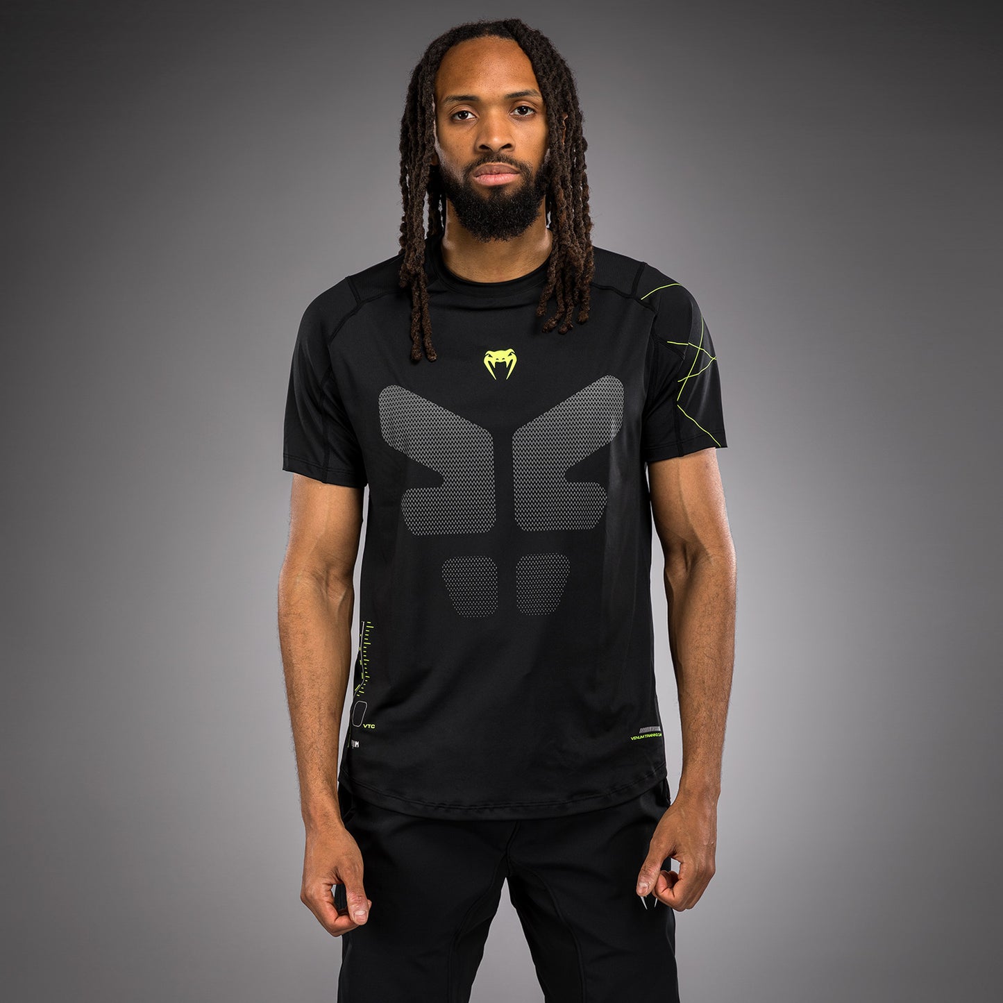 Venum Training Camp 4.0 Мужская футболка Dry-Tech T-Shirt - черный/неоновый зеленый