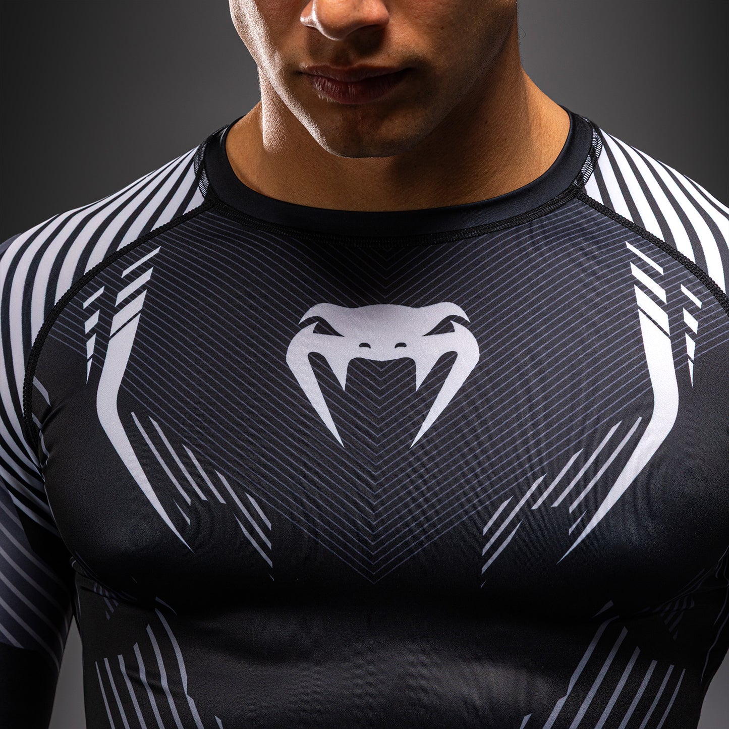 Рашгард с длинным рукавом Venum No-Gi 6.0 - Чёрный/Белый