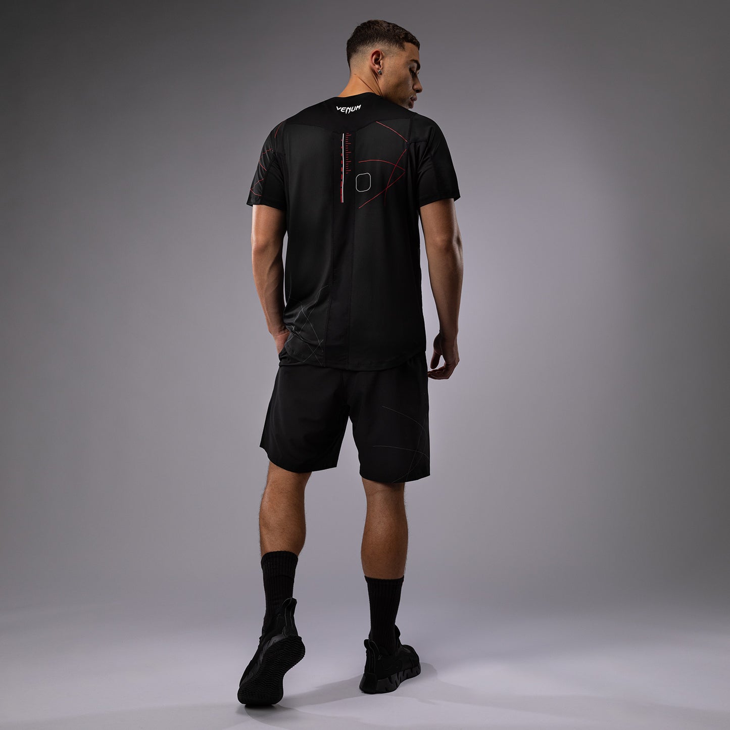Venum Tactical XT Мужская футболка Dry Tech T-Shirt - черный/огненно-красный
