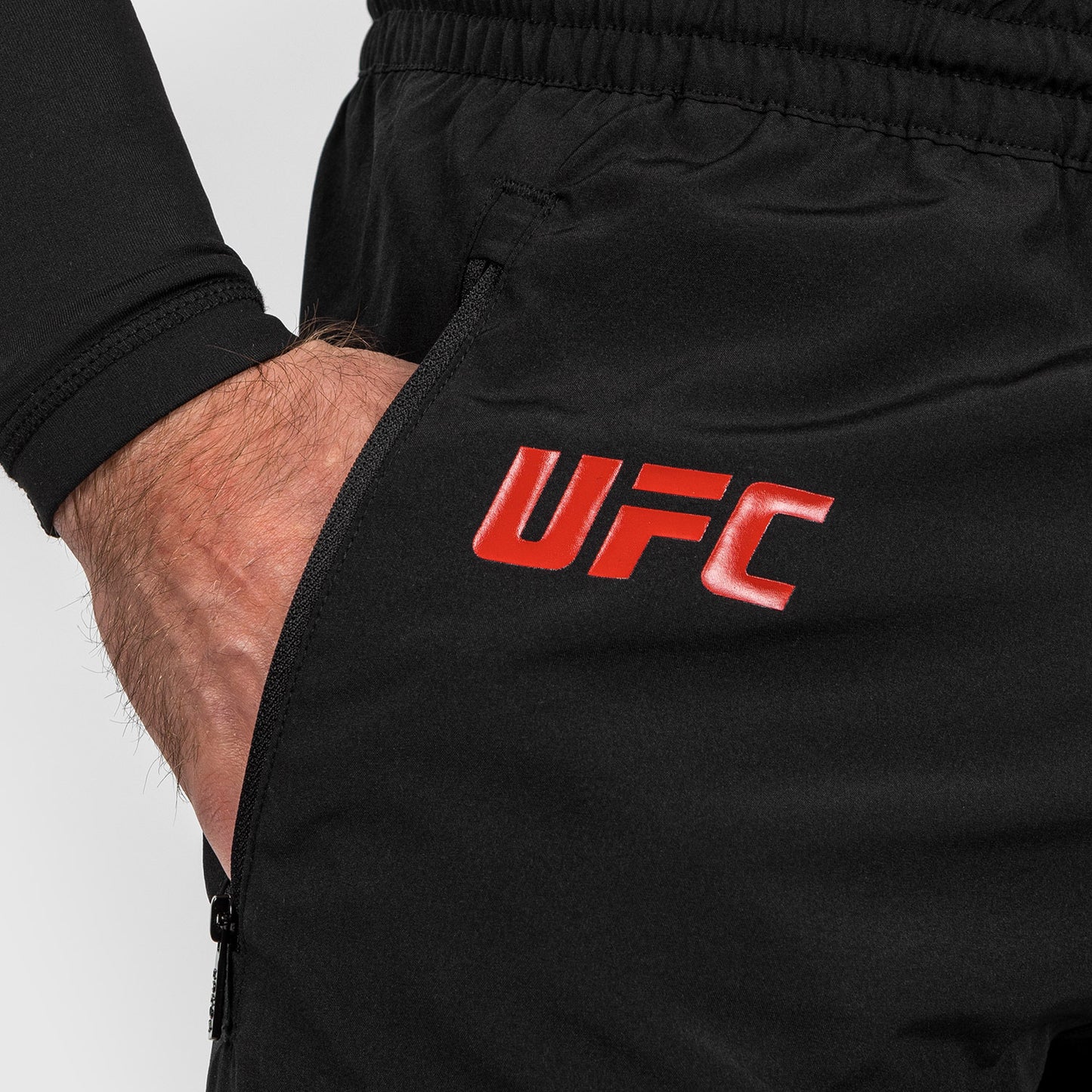 UFC Adrenaline by Venum Fight Week Мужские шорты Performance - черный