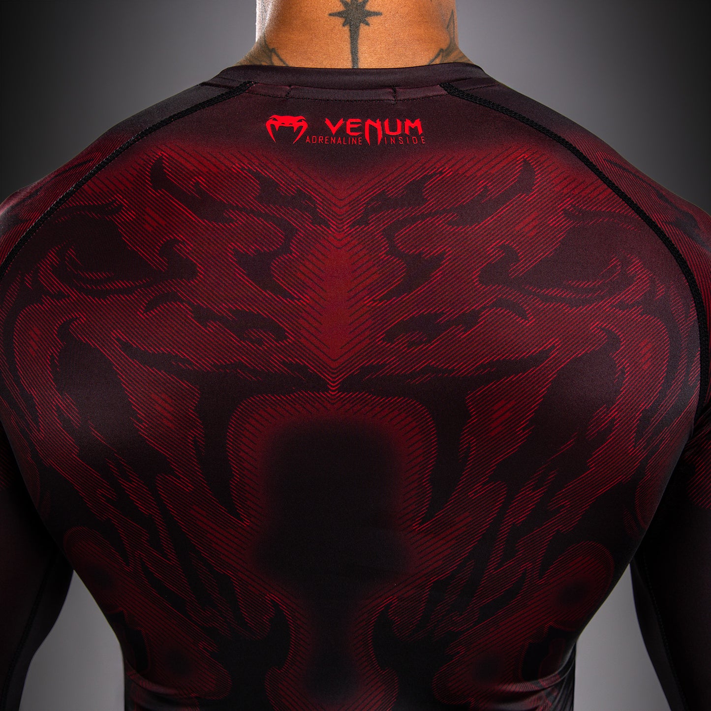 Рашгард с длинным рукавом Venum Spectre – Чёрный/Красный