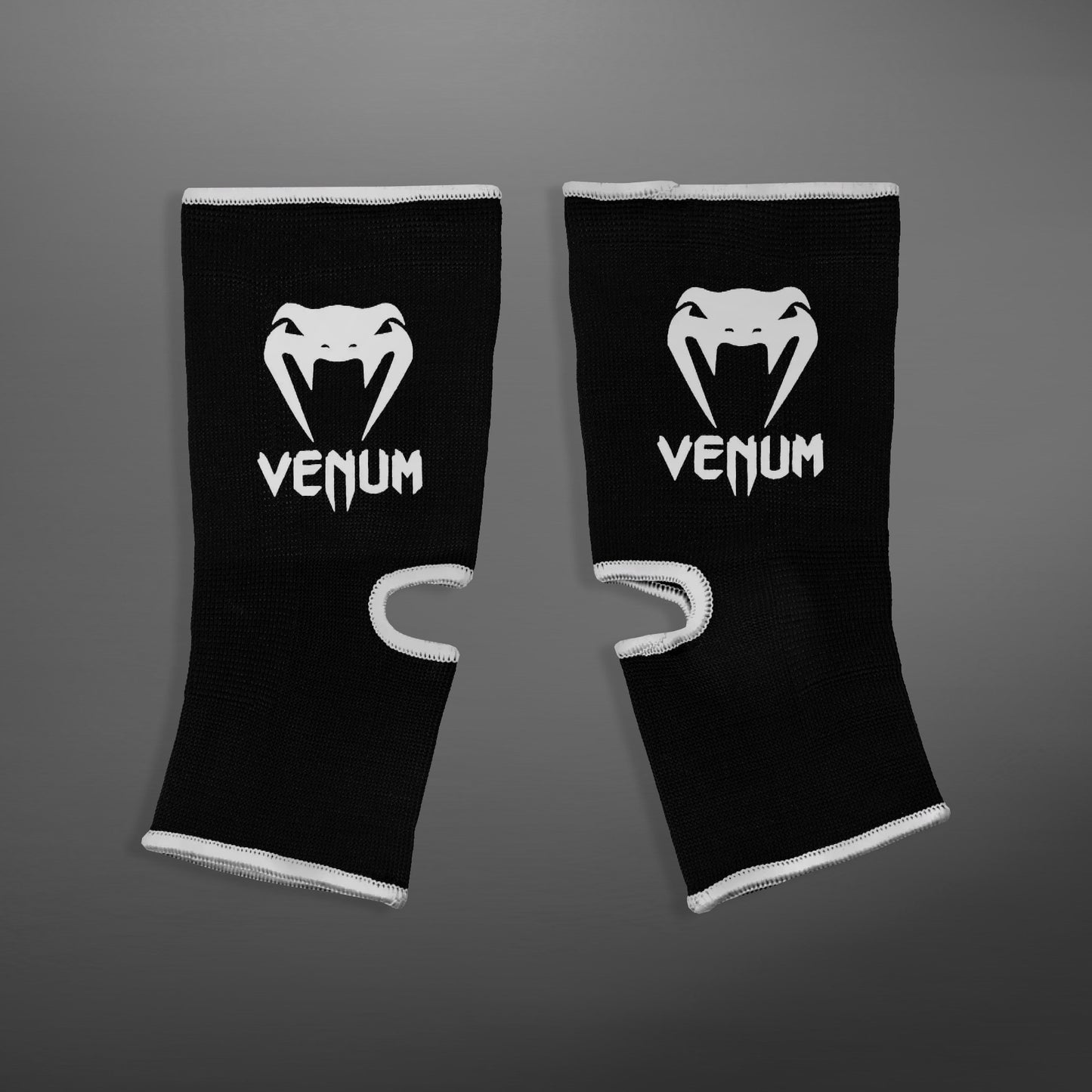 Venum Kontact Защитные щитки для голеностопа - черный