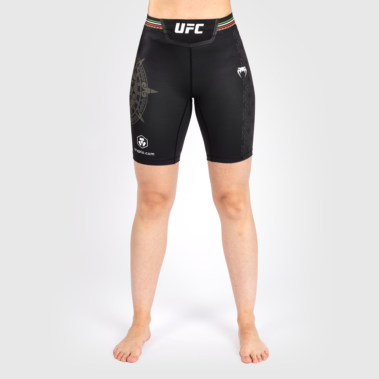 Noche UFC by Venum Authentic Fight Night Женские короткие шорты Vale Tudo, удлиненный крой, черные