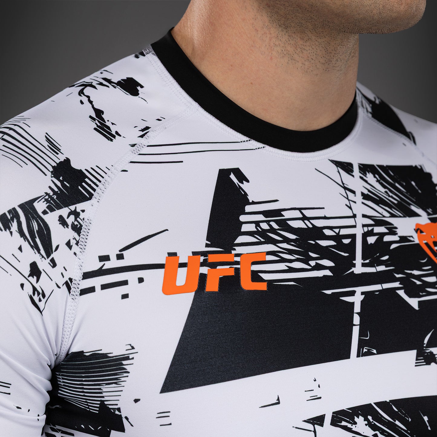 UFC Zenith by Venum Authentic Fight Week Рашгард с коротким рукавом Performance Мужской - Белый
