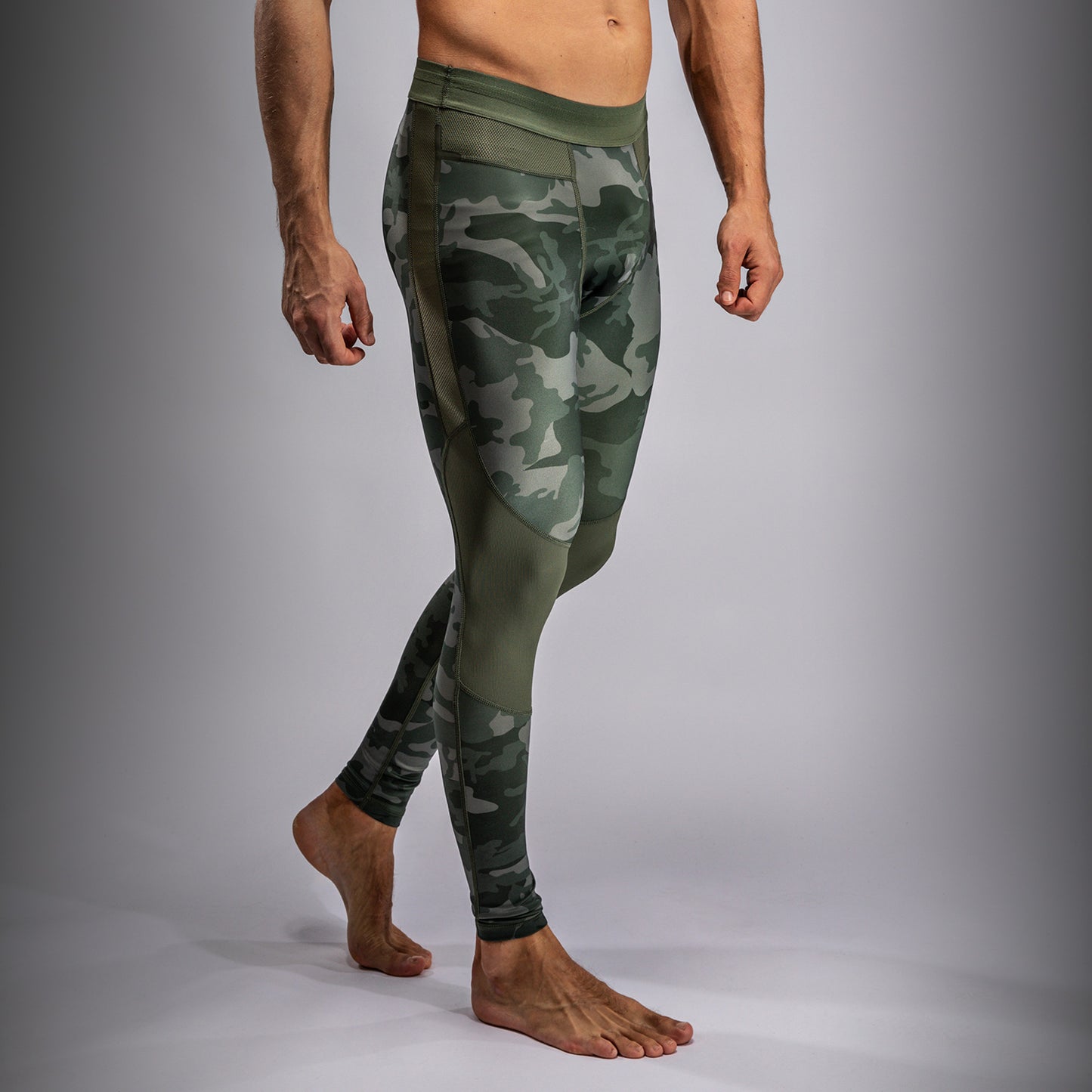 Компессионные леггинсы для мужчин Venum G-Fit Air - Военный камуфляж
