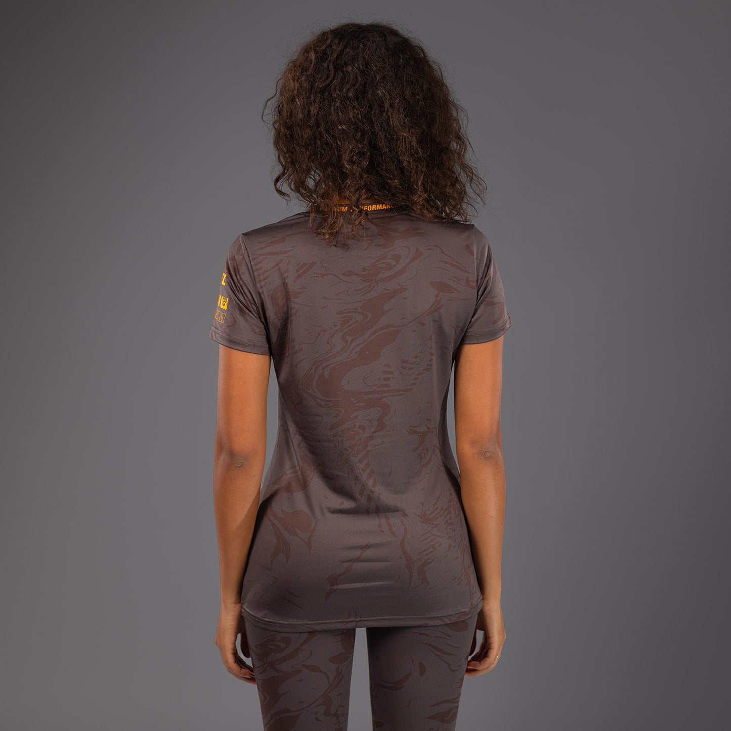 Футболка UFC Fusion by Venum Fight Week Dry-Tech для женщин - Earthen Brown