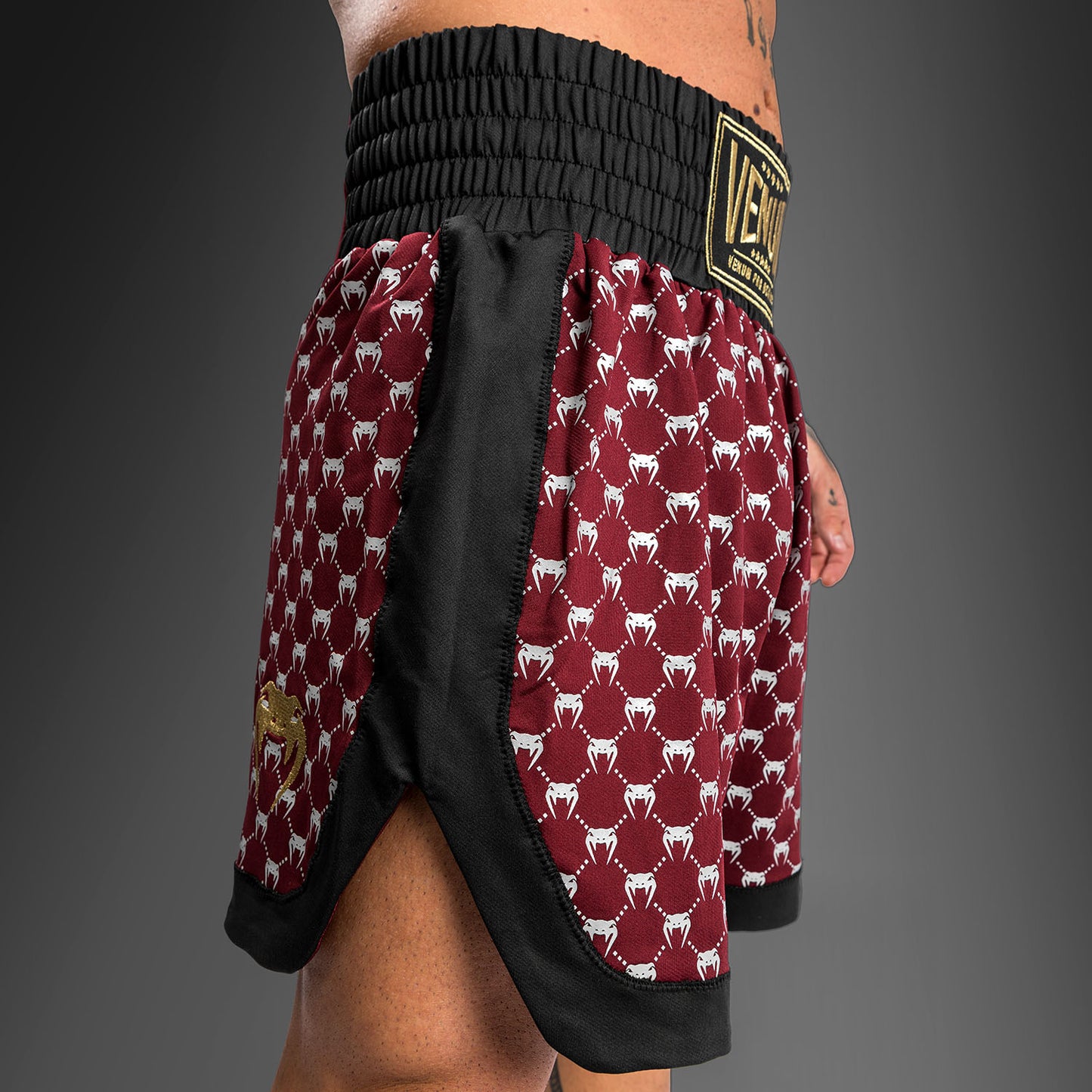 Venum Monogram Boxing Short - черный/бордовый