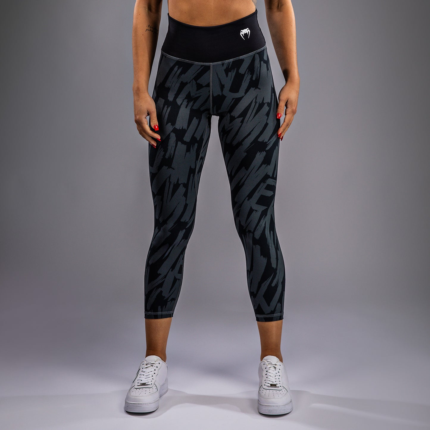 Женские леггинсы Venum Graffiti Leggings 7/8 - Urban Charcoal