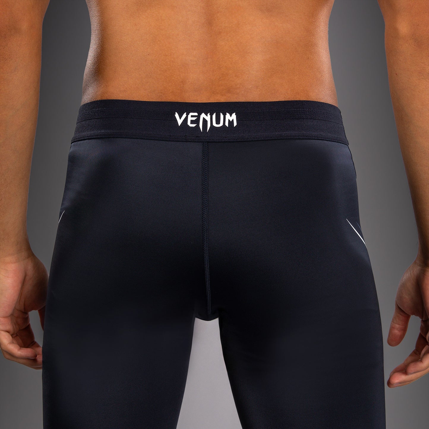 Компрессионные шорты Venum G-Core Vale Tudo - Тёмно-синий/Белый
