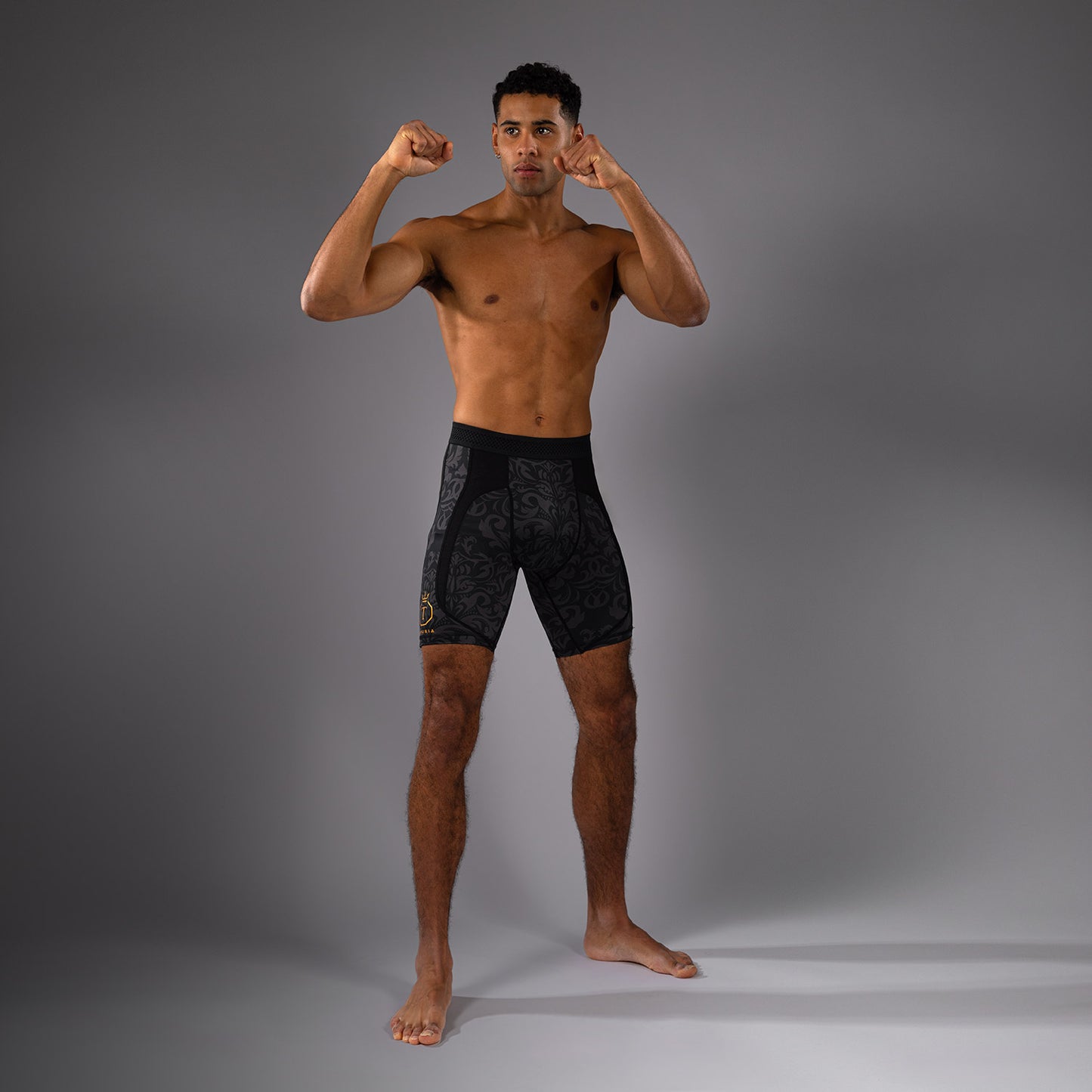 Venum x Topuria Unmatched Edition Шорты Vale Tudo - Черный/Золотой