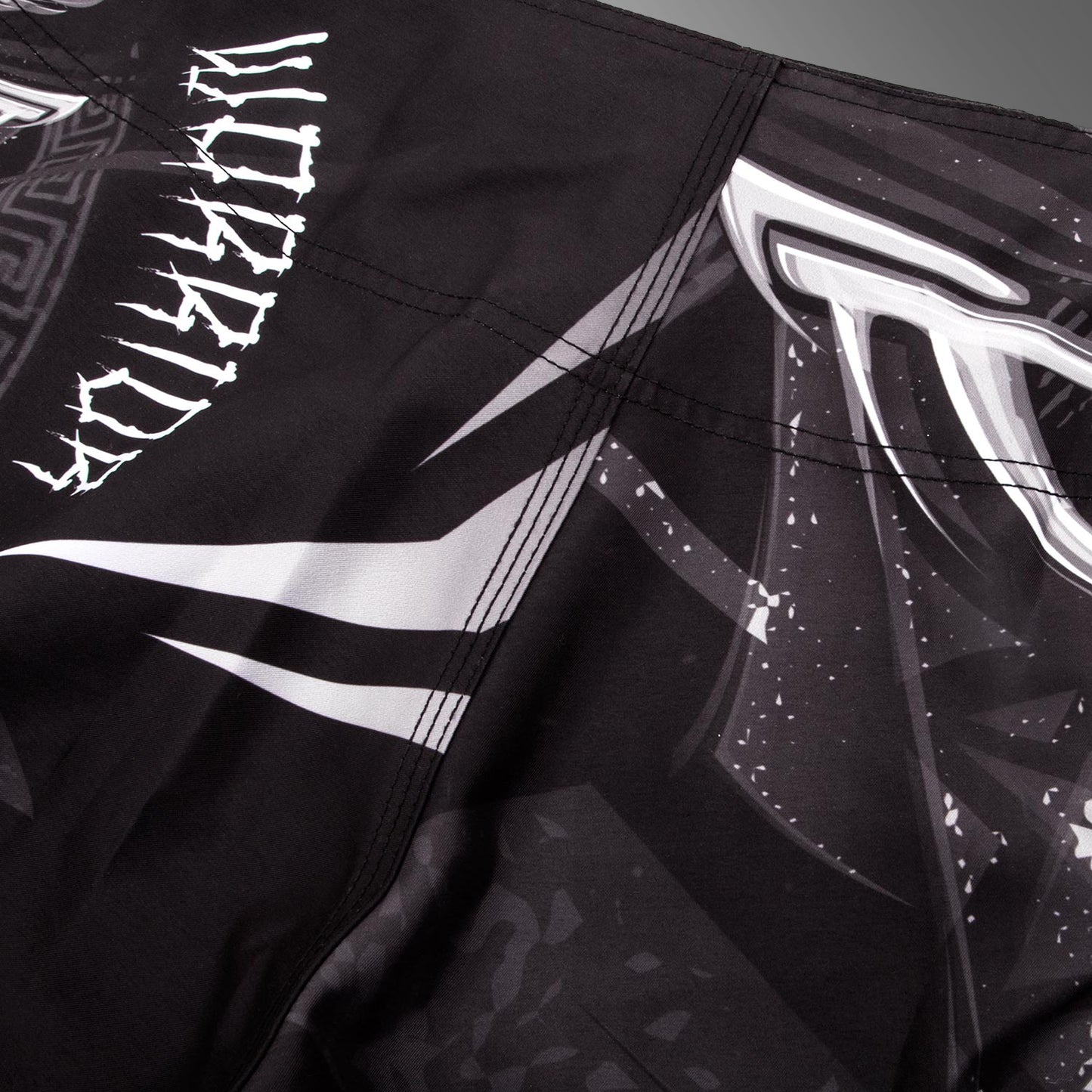 ШОРТЫ VENUM GLADIATOR 3.0 - ЧЕРНЫЙ/БЕЛЫЙ