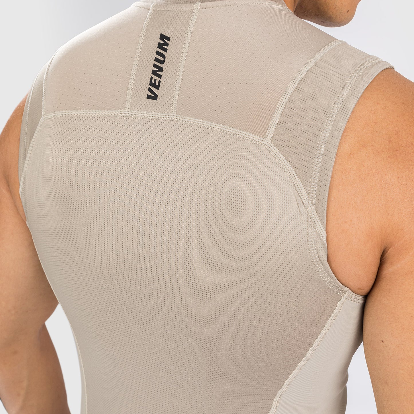 Рашгард Venum G-Fit Air без рукавов - песочный