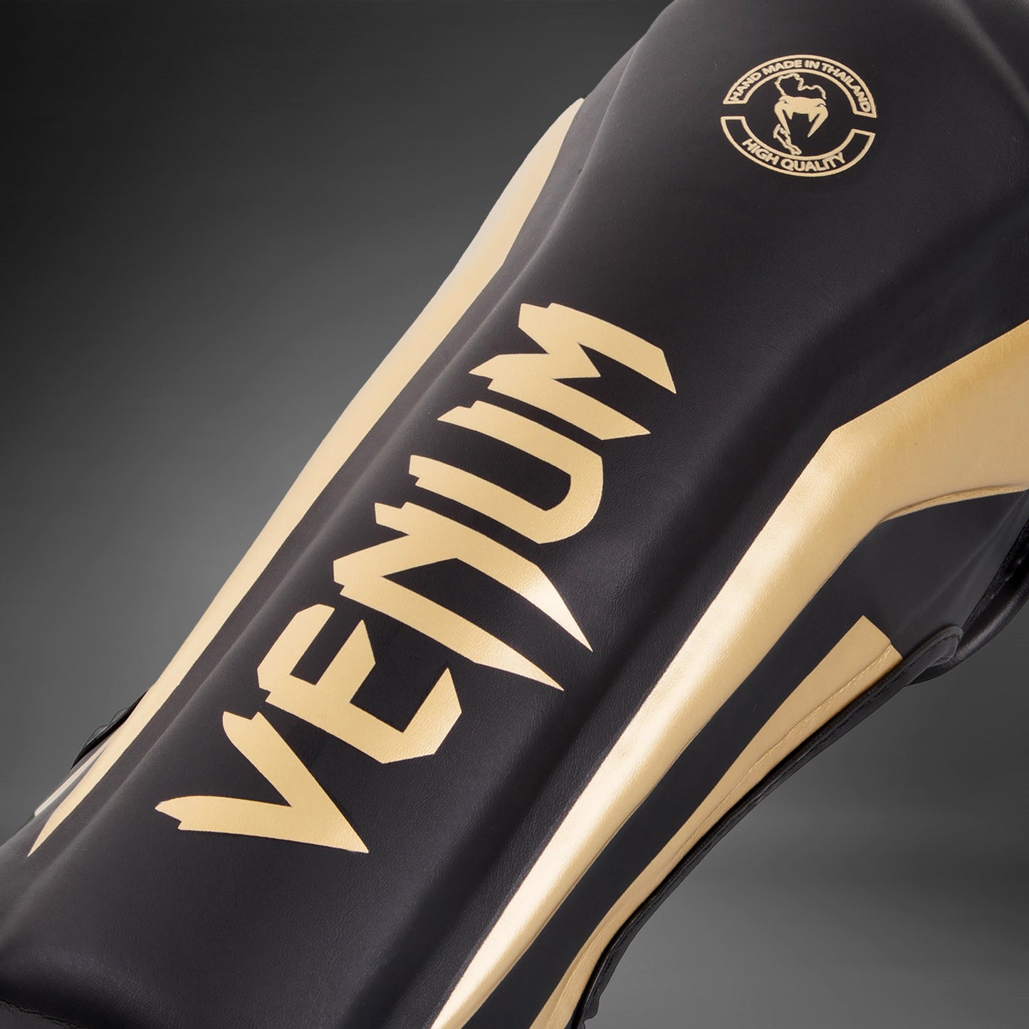 ЩИТКИ VENUM ELITE STANDUP - ЧЕРНЫЙ/ЗОЛОТОЙ