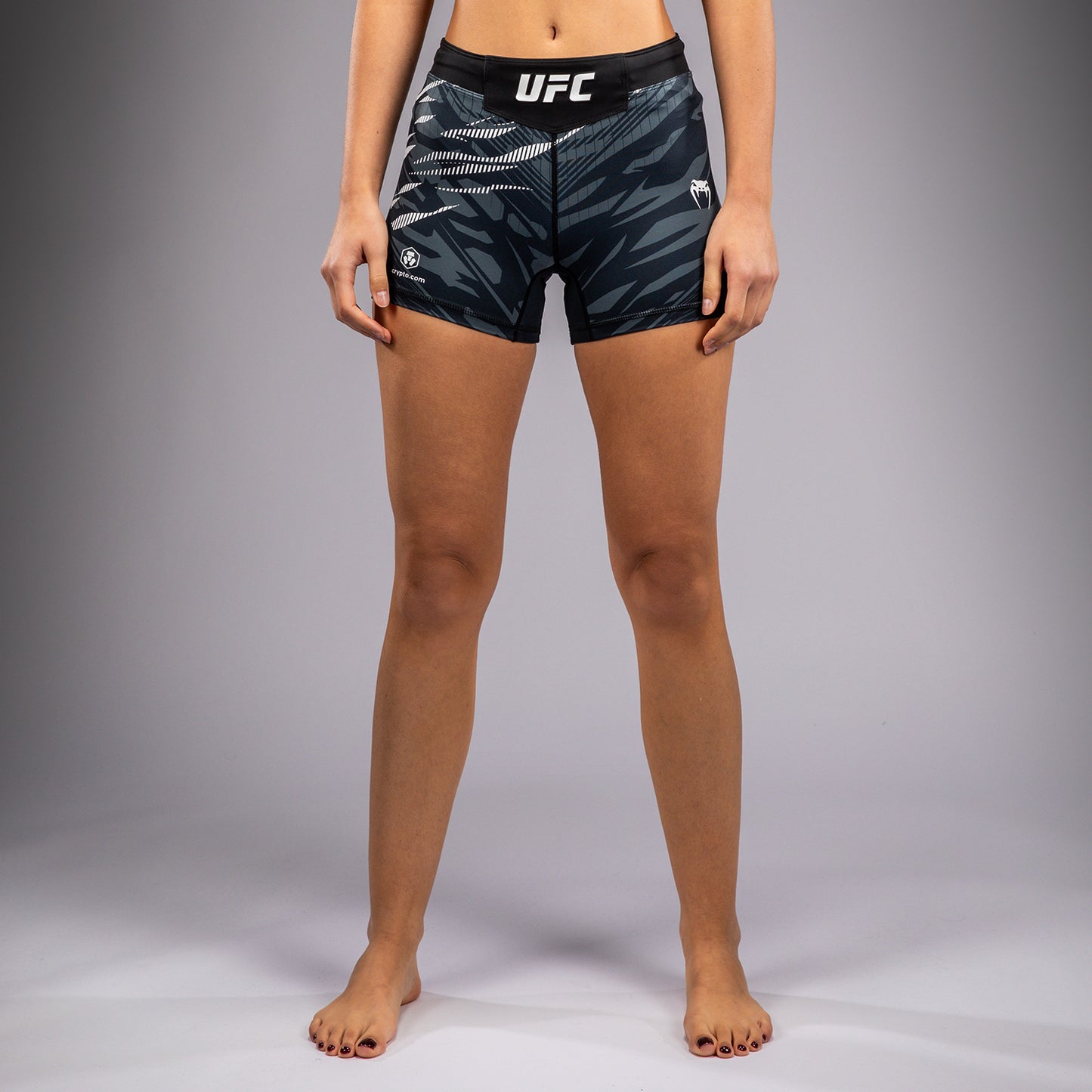Шорты Vale Tudo UFC Fusion by Venum Authentic Fight Night для женщин - Короткий крой - Black