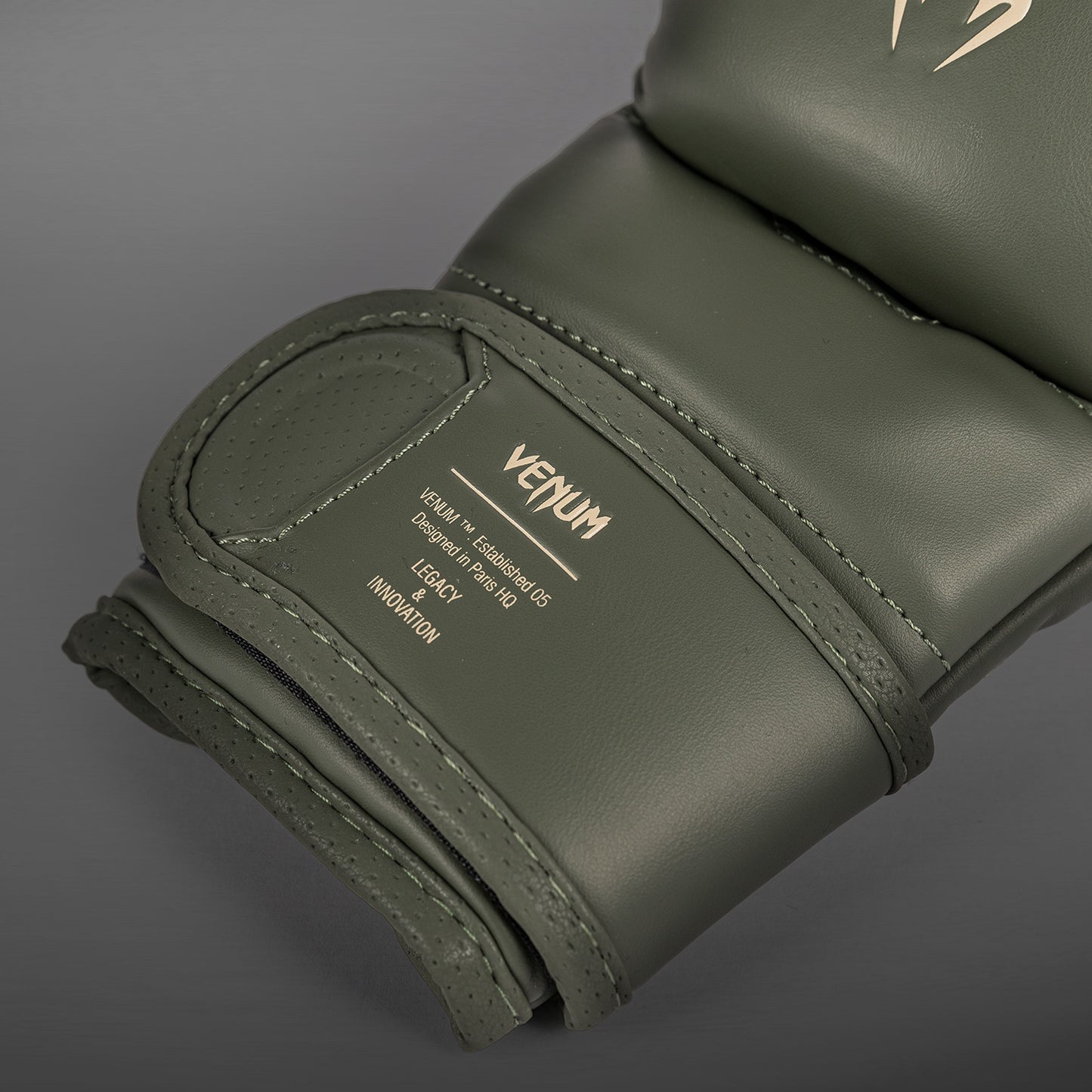 Venum Impact Evo Перчатки для спарринга MMA - Military Green