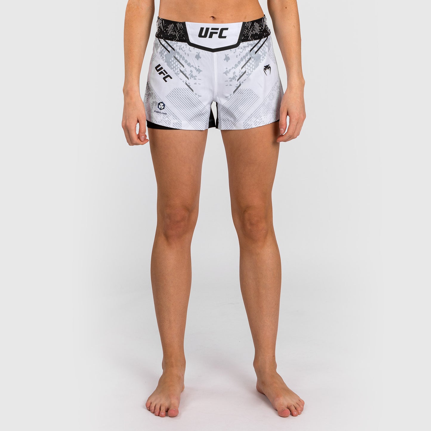 UFC Adrenaline by Venum Authentic Fight Night Женские боевые шорты - белые