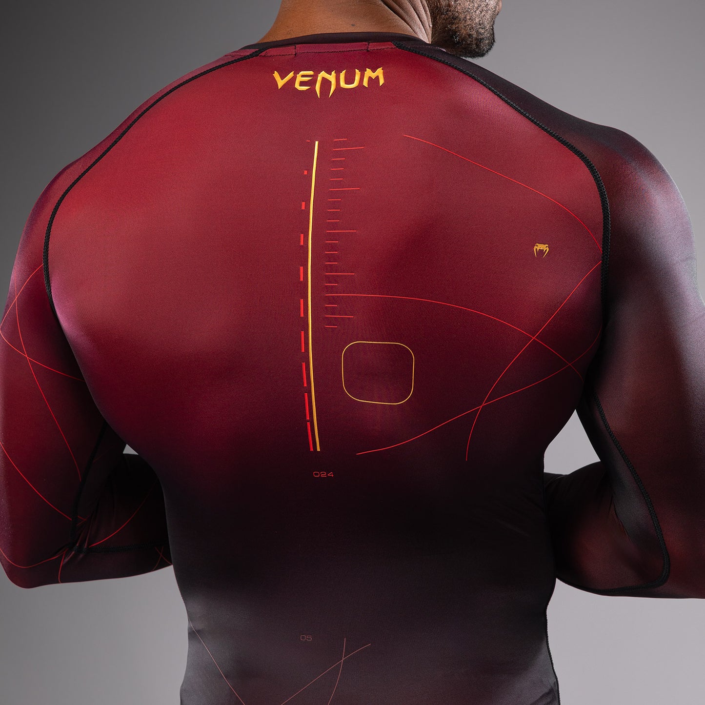 Venum Tactical XT Мужской рашгард с длинным рукавом - черный/бордовый/золотой