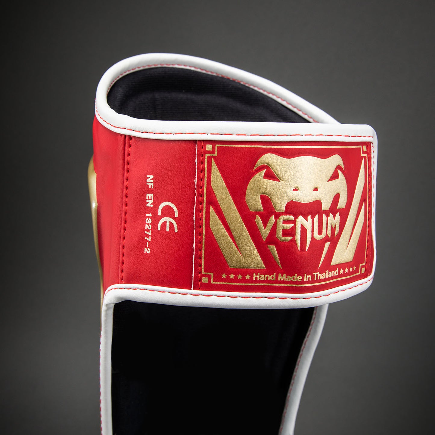 Наколенники Venum Elite - Красный