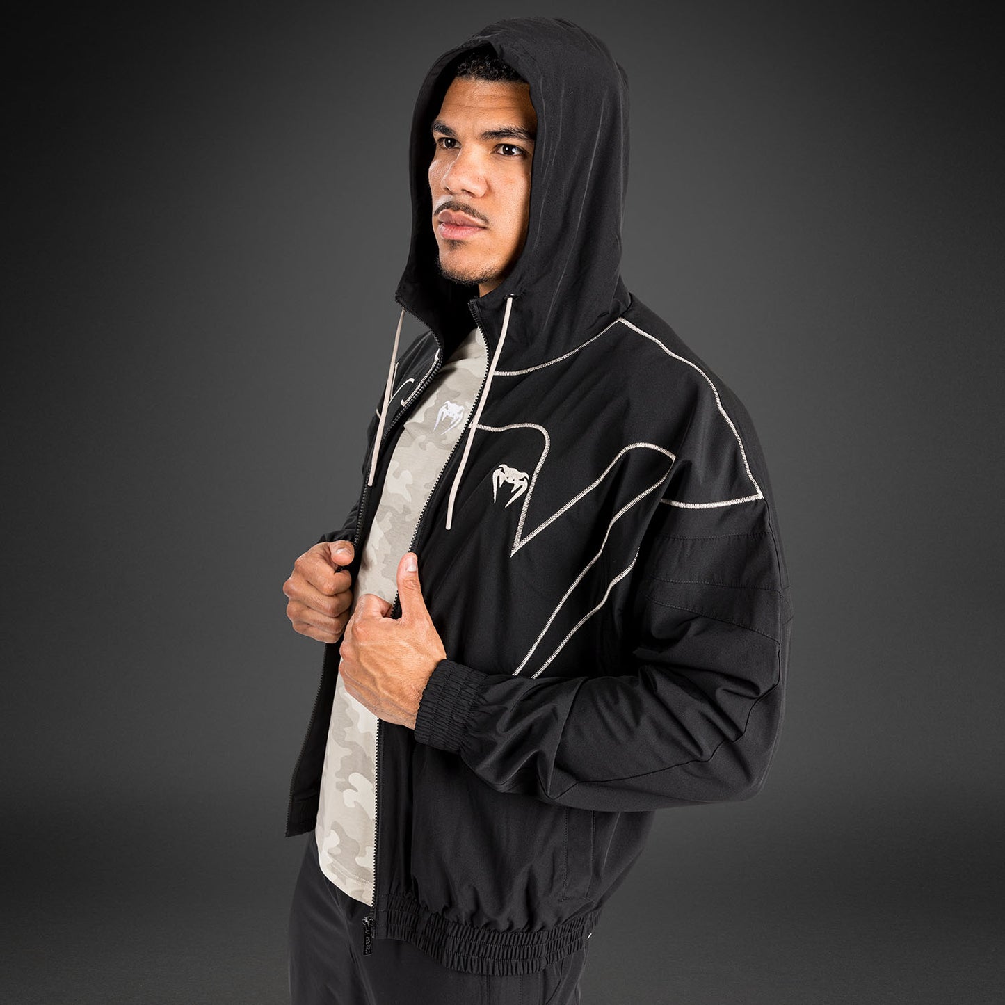 Куртка Venum Attack 90 Tracksuit Jacket - черный/белый