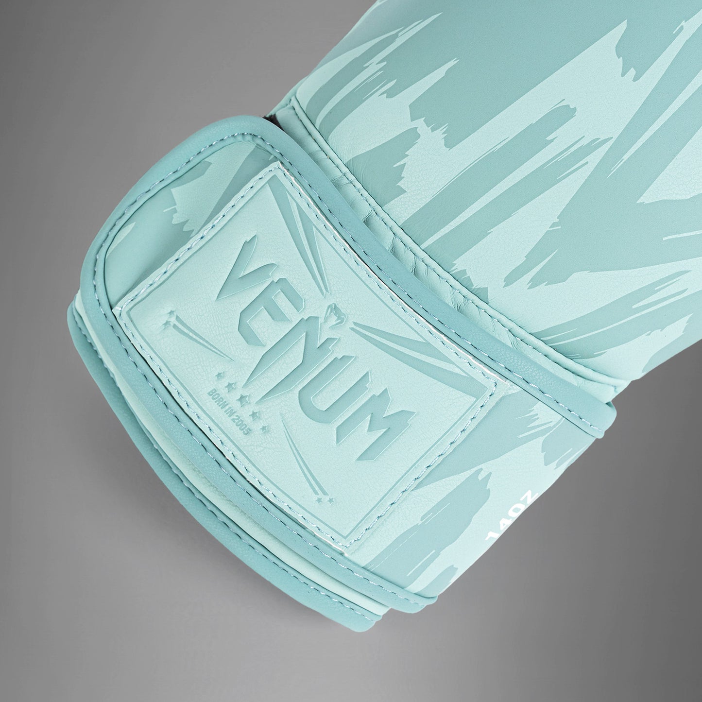 Боксерские перчатки Venum Graffiti - Aqua