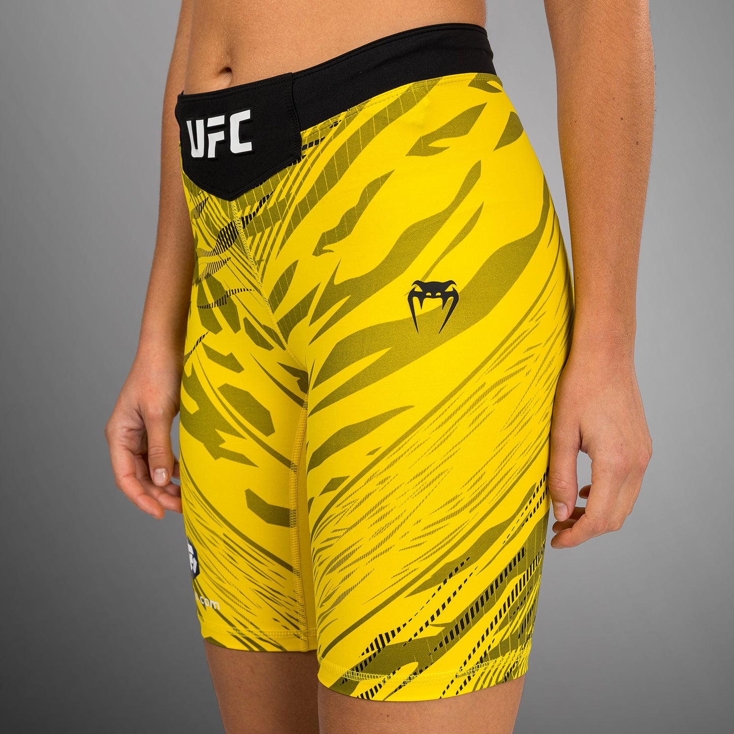 Шорты Vale Tudo UFC Fusion by Venum Authentic Fight Night для женщин - Длинный крой - Yellow