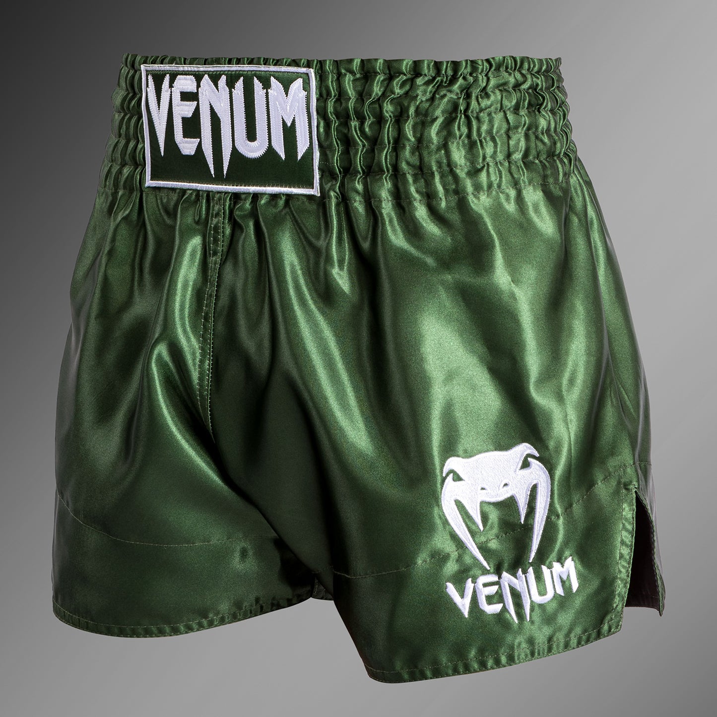 Venum Classic Шорты для муай-тай - хаки/белый