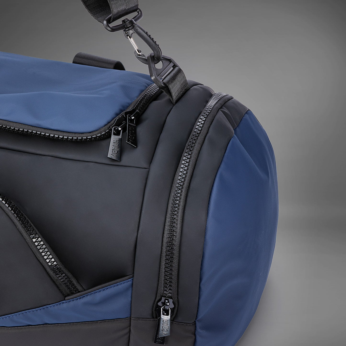 Спортивная сумка Venum Evo 2 Trainer Lite (55-63л) – Чёрный/Синий