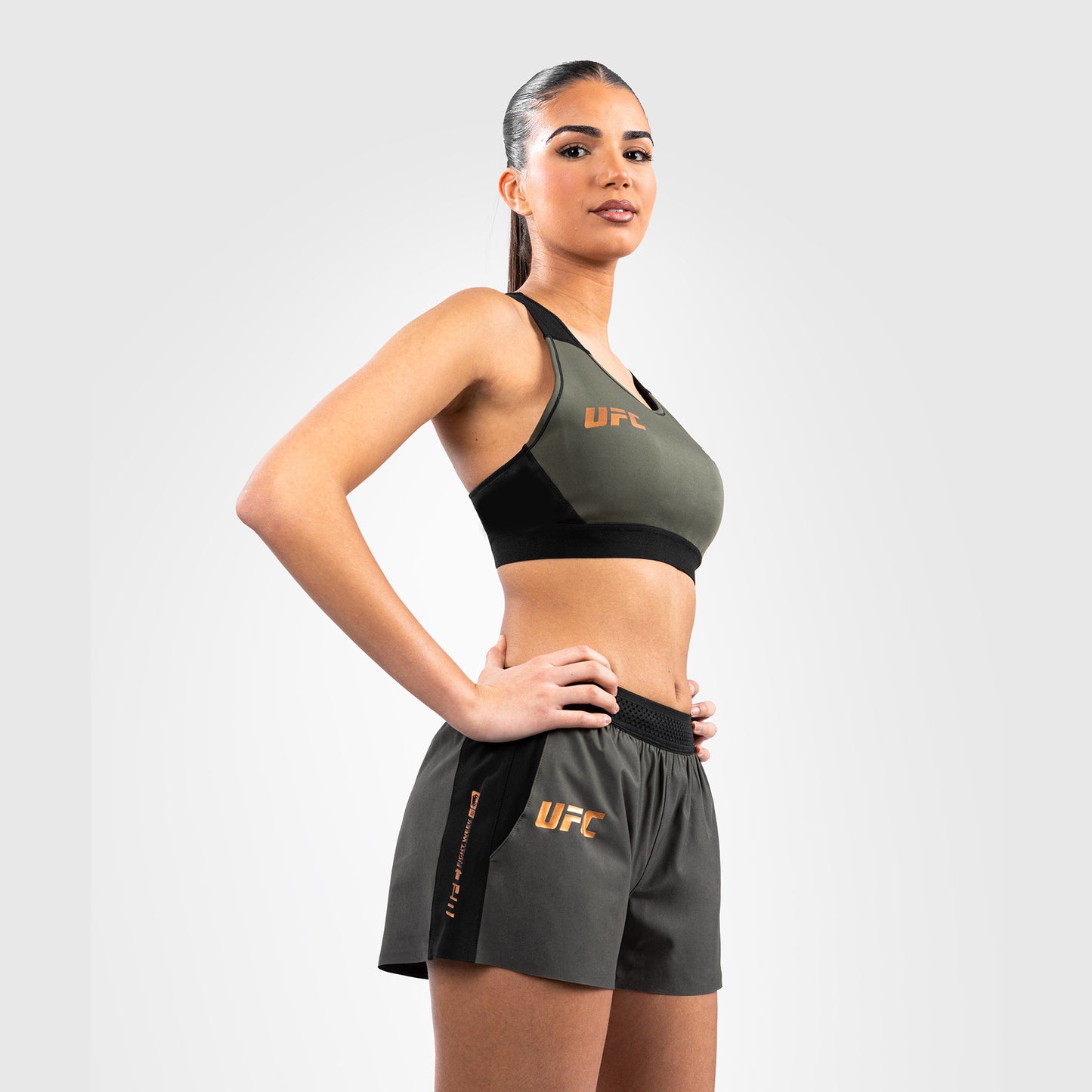 UFC Adrenaline by Venum Fight Week Женские шорты Performance Short - Khaki