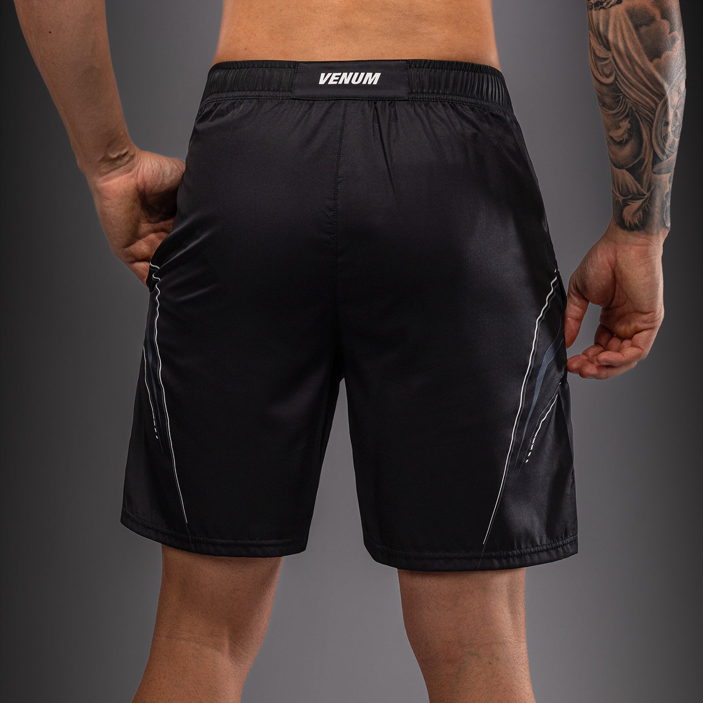 Футболка Dry Tech Venum Streamline – Чёрный/Белый