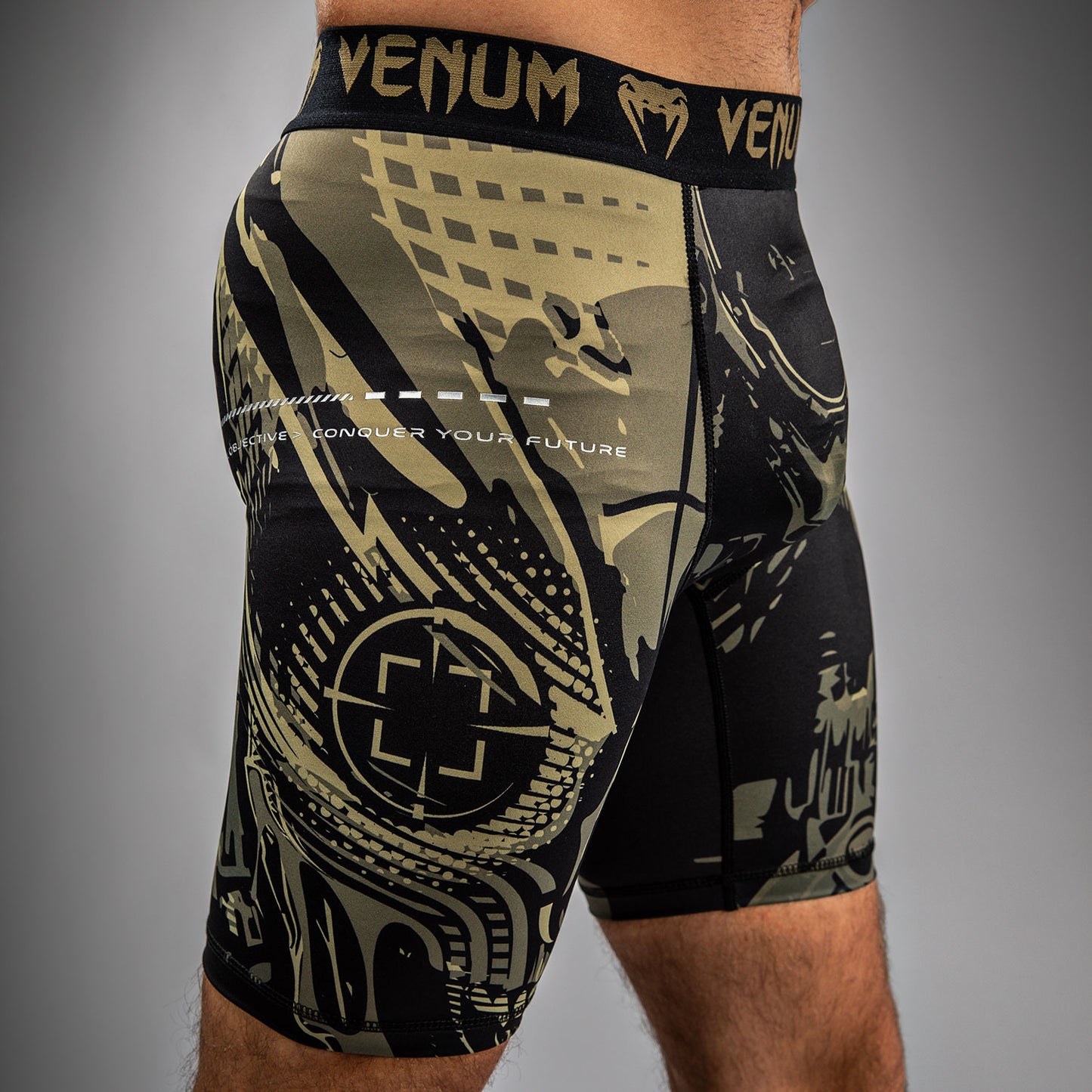 Venum Invader Шорты Vale Tudo - Черный/Песочный
