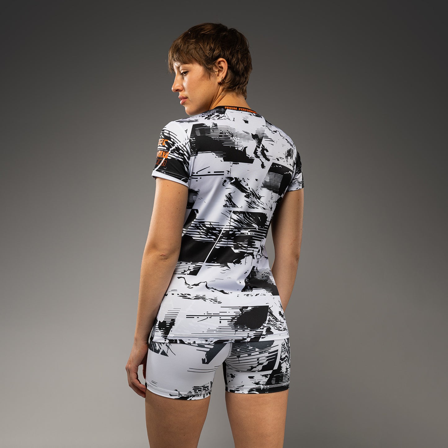 UFC Zenith by Venum Authentic Fight Week Футболка с коротким рукавом Performance Женская - Белый